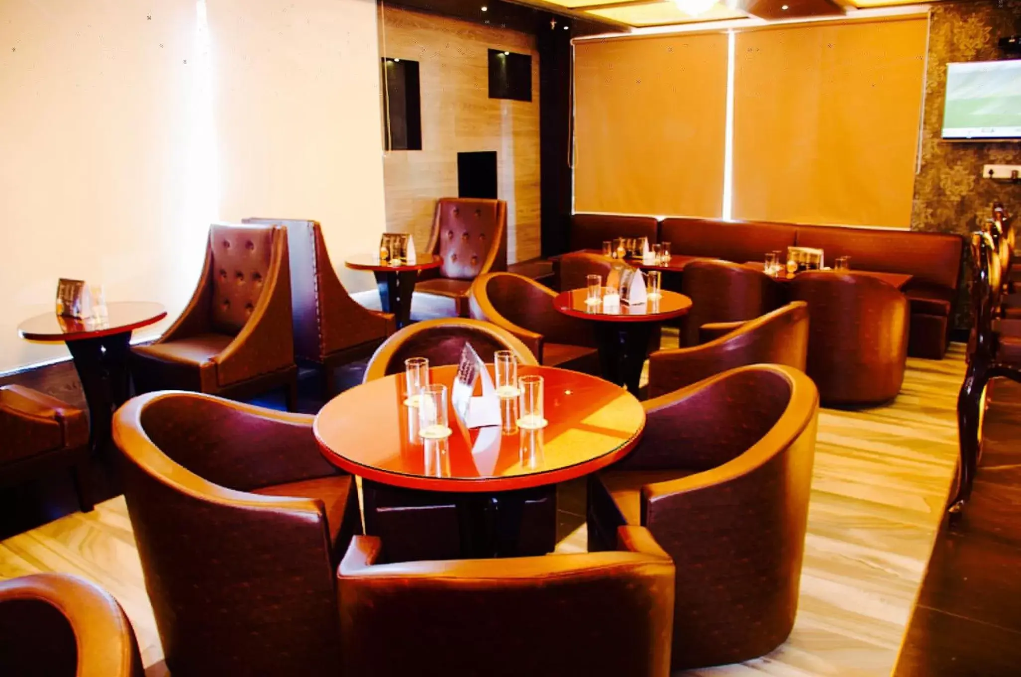 Lounge or bar, Lounge/Bar in Ethnotel, Kolkata Airport