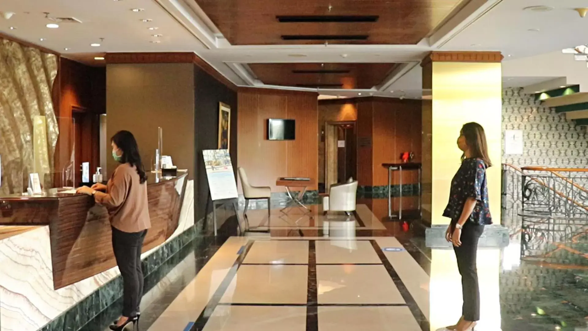 Lobby or reception, Guests in Wyndham Casablanca Jakarta