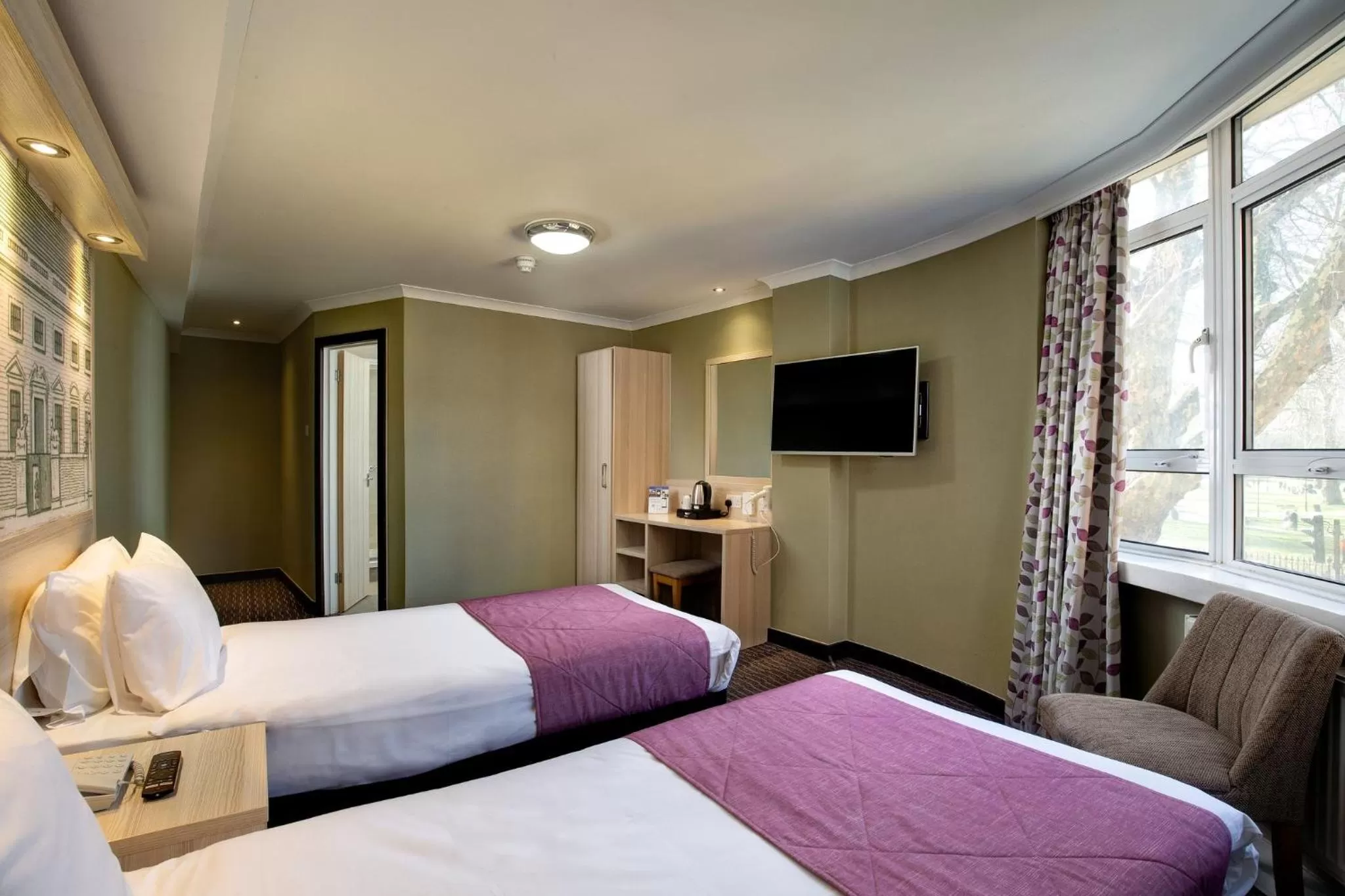 Photo of the whole room, Bed in President Hotel