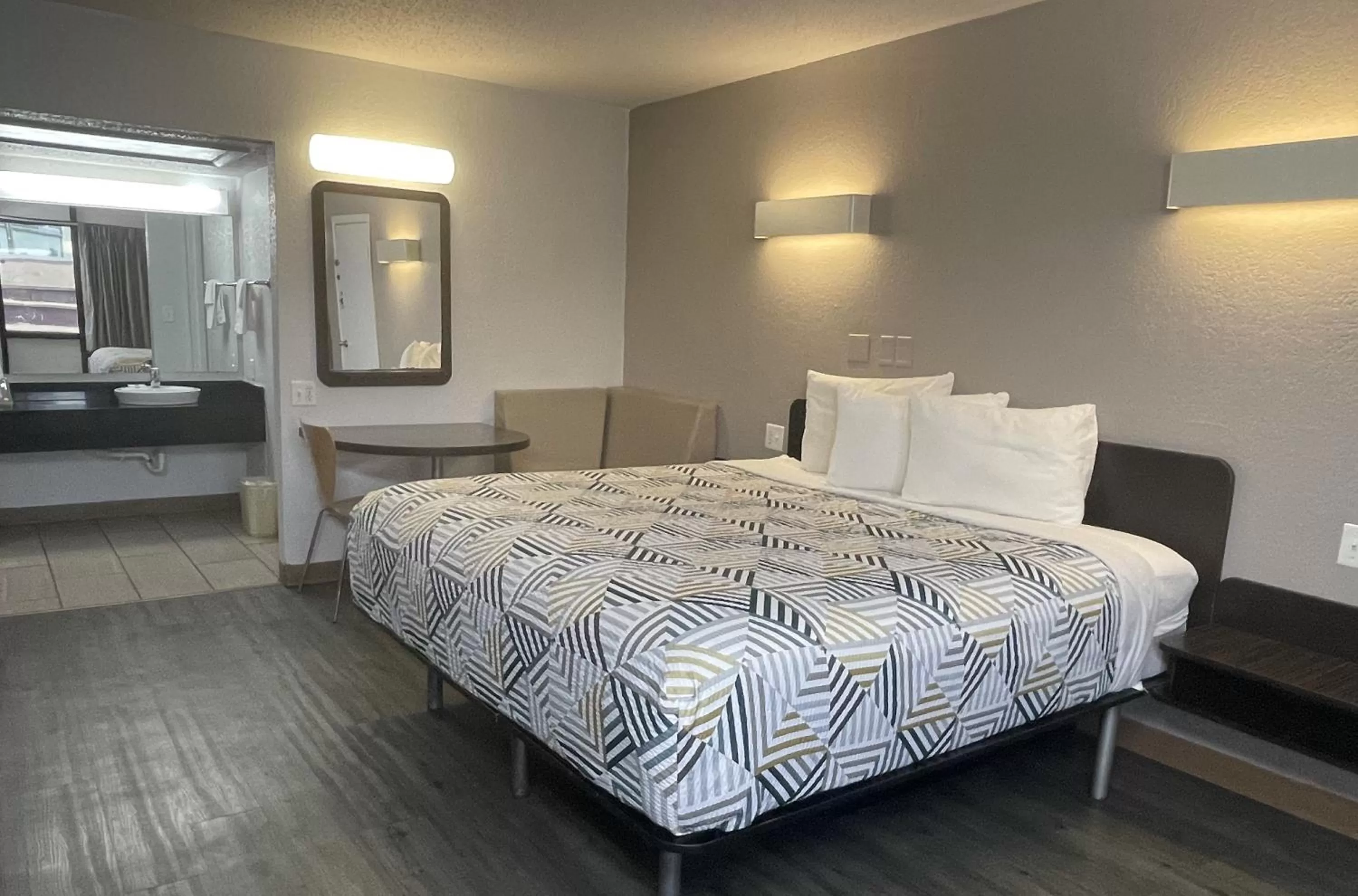 Bed in Motel 6-Sallisaw, OK