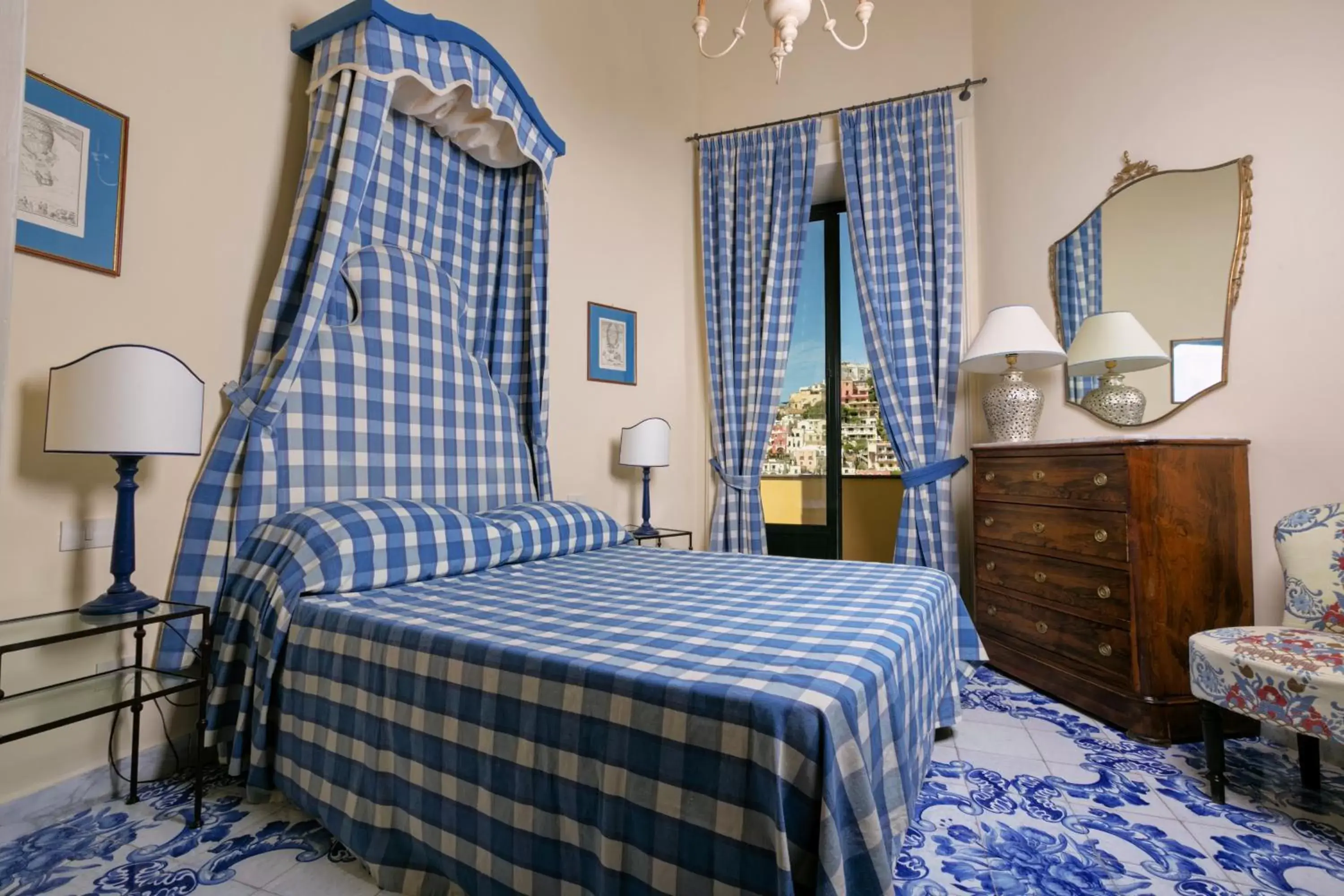 Bedroom, Bed in Palazzo Margherita