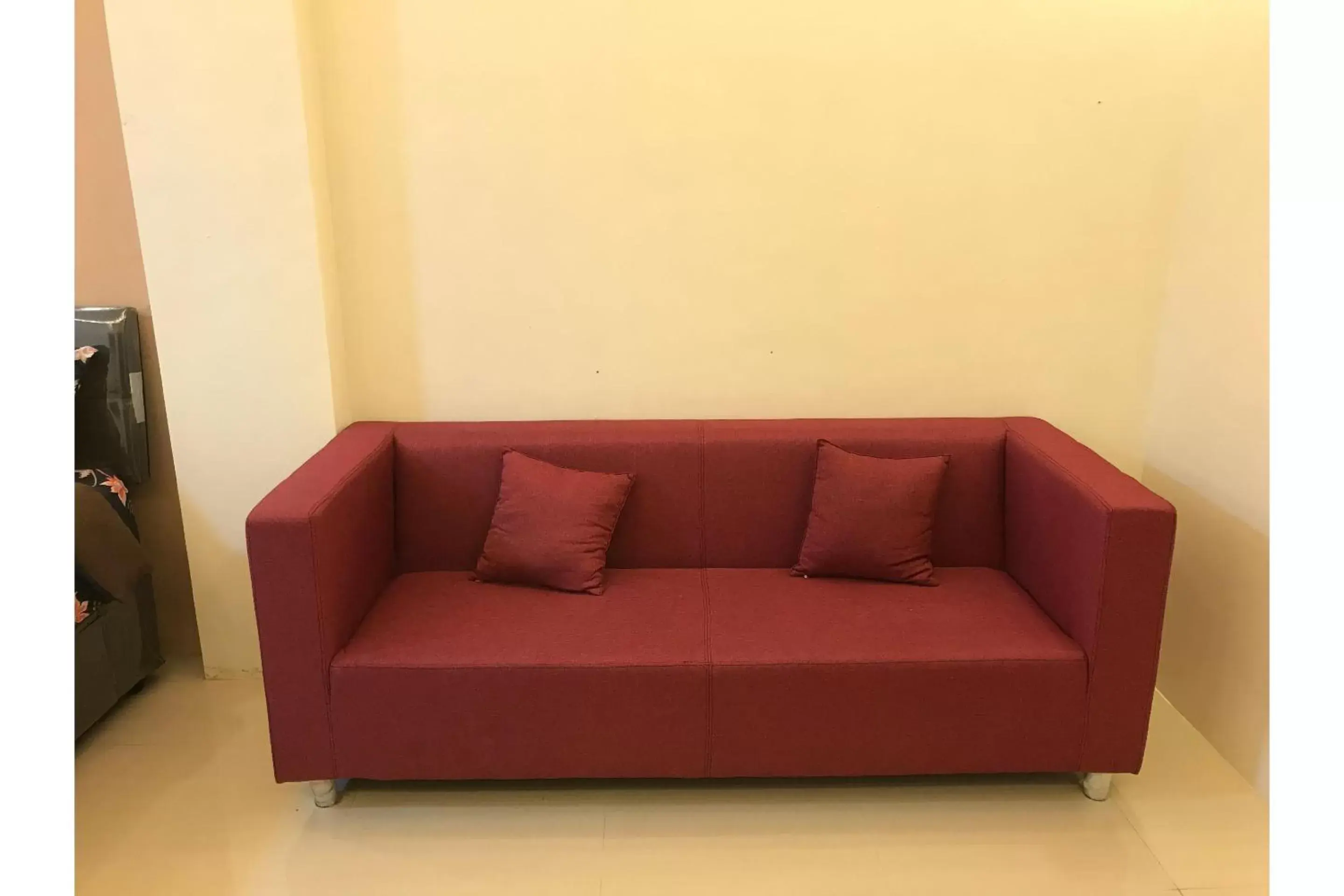 Other, Seating Area in OYO 601 Guest Hotel