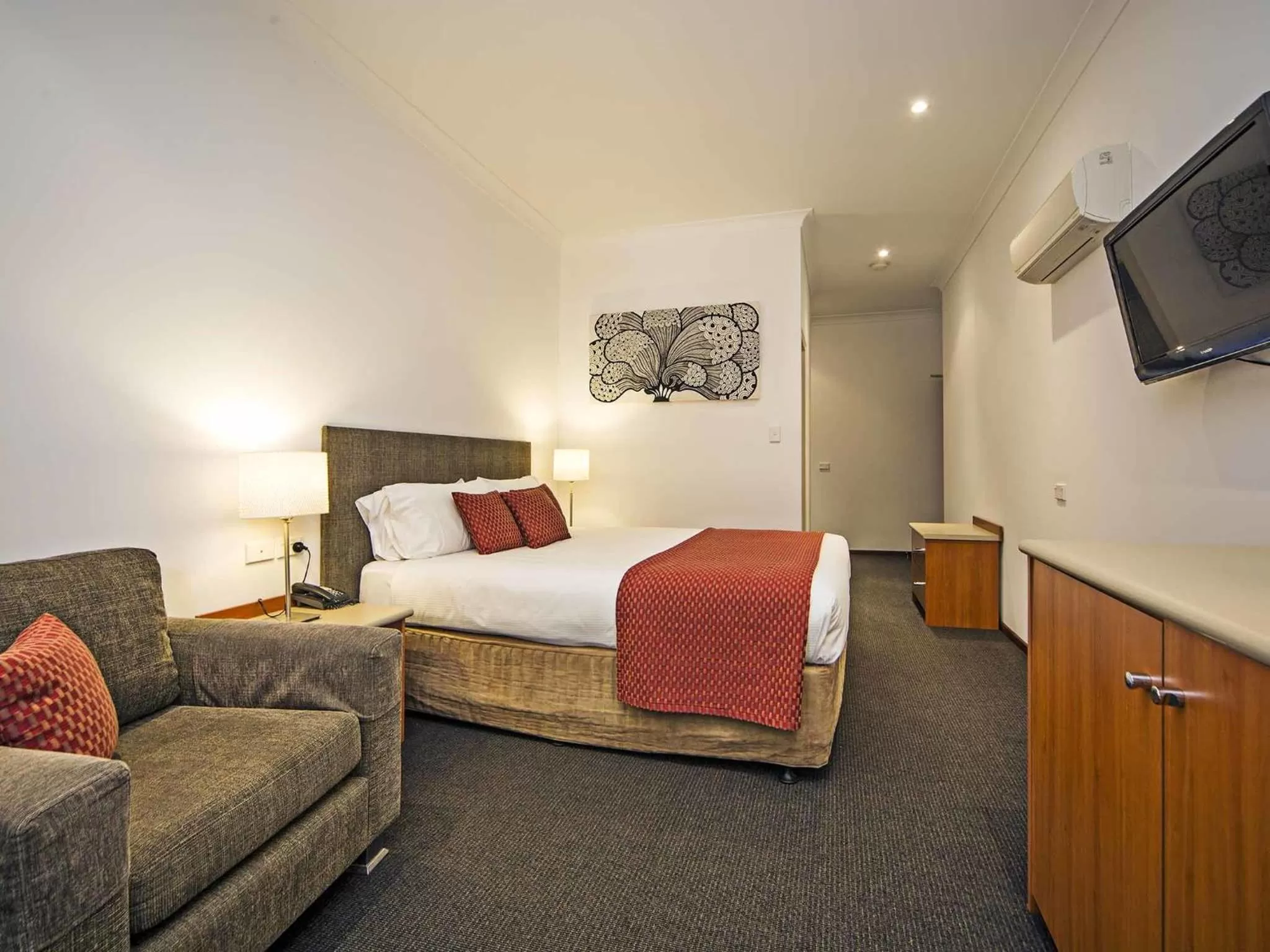 Shower, Bed in Comfort Inn & Suites Sombrero