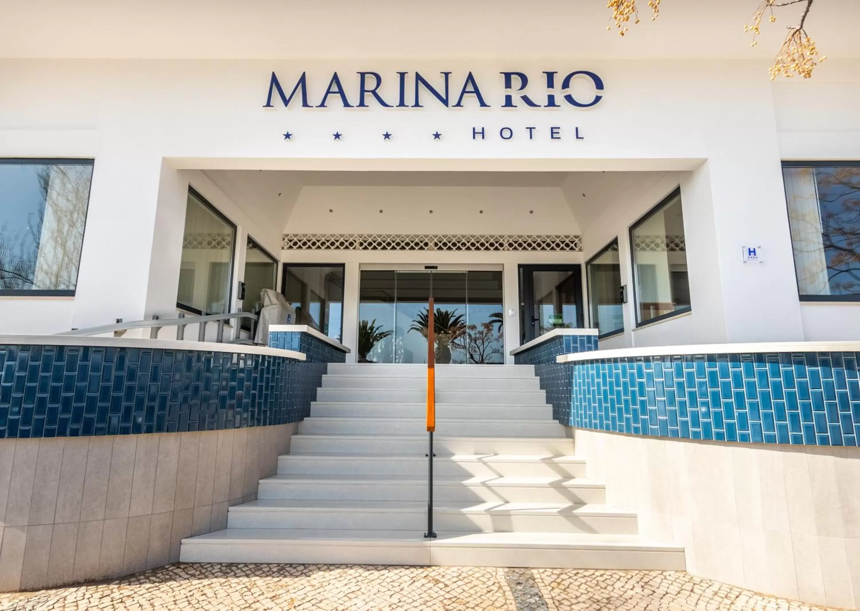 Facade/entrance in Hotel Marina Rio
