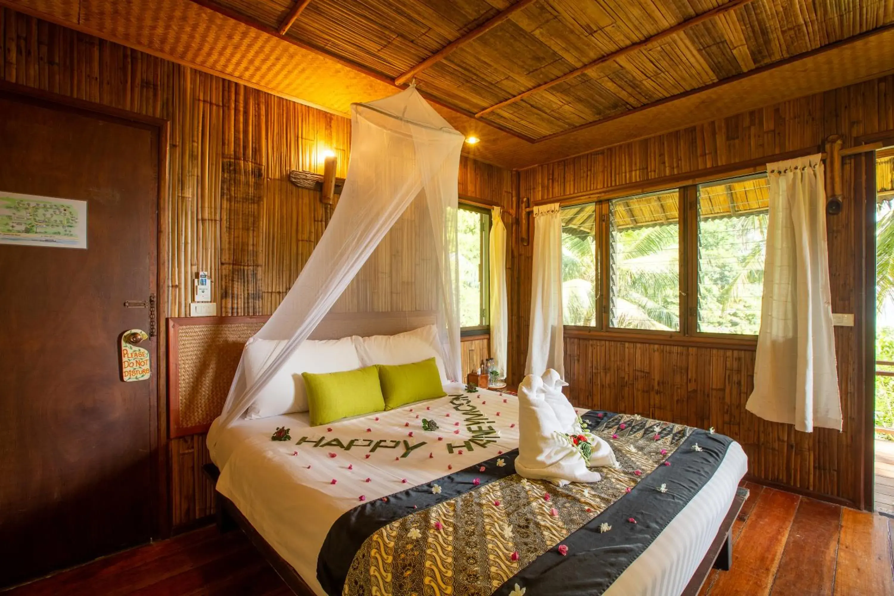 Bedroom, Bed in Railay Garden View Resort