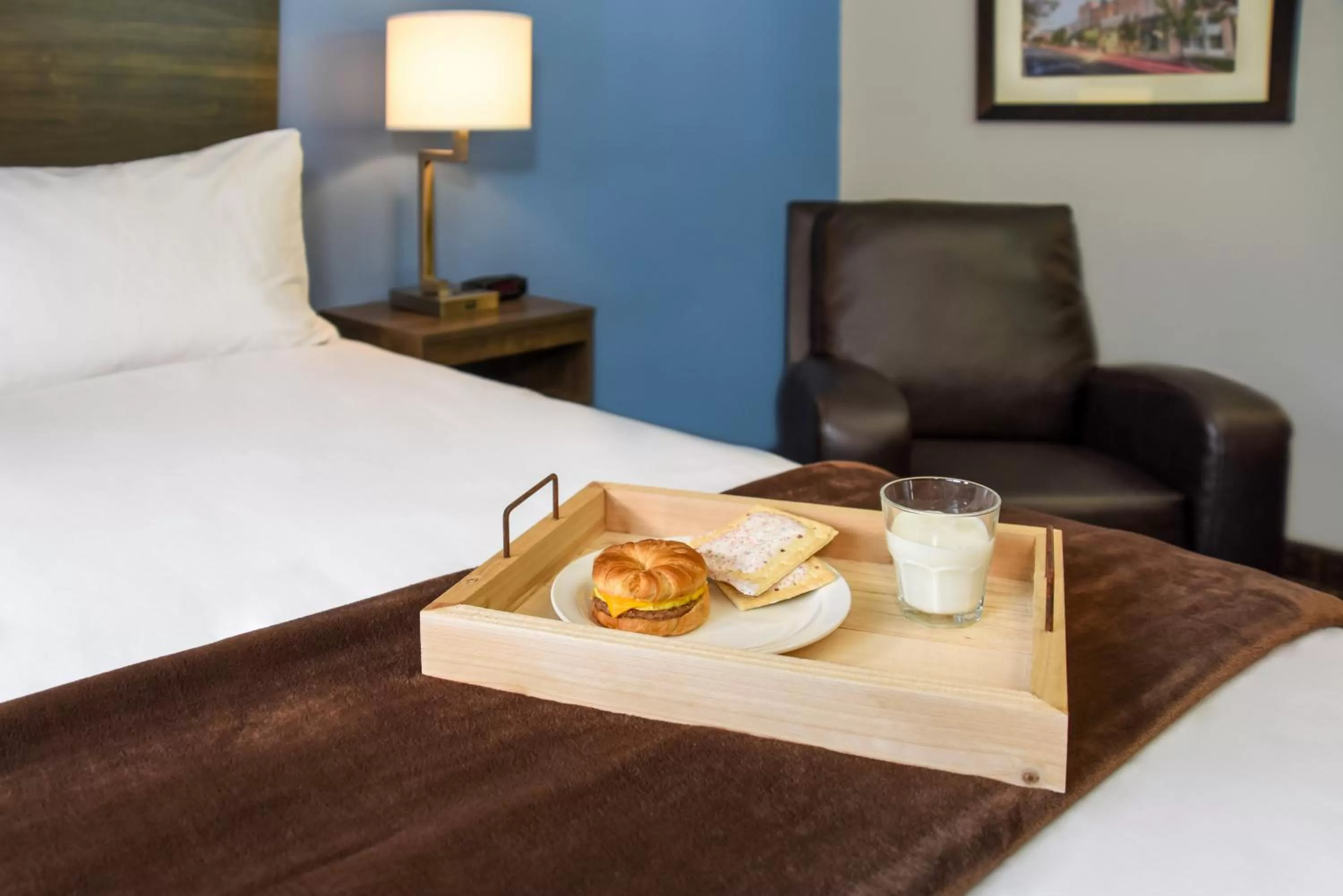 Breakfast in My Place Hotel-Spokane Valley, WA