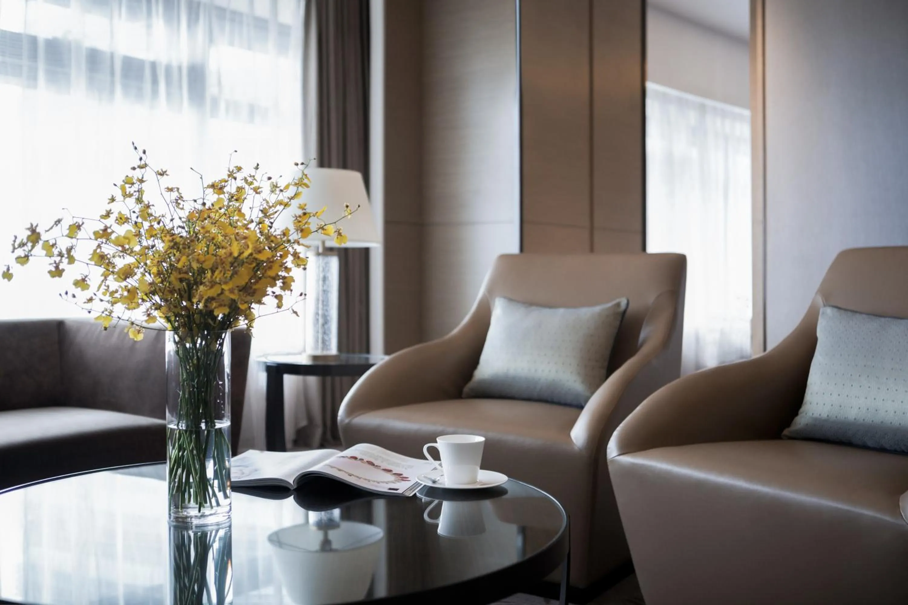 Living room in Pullman Shanghai Xuhui