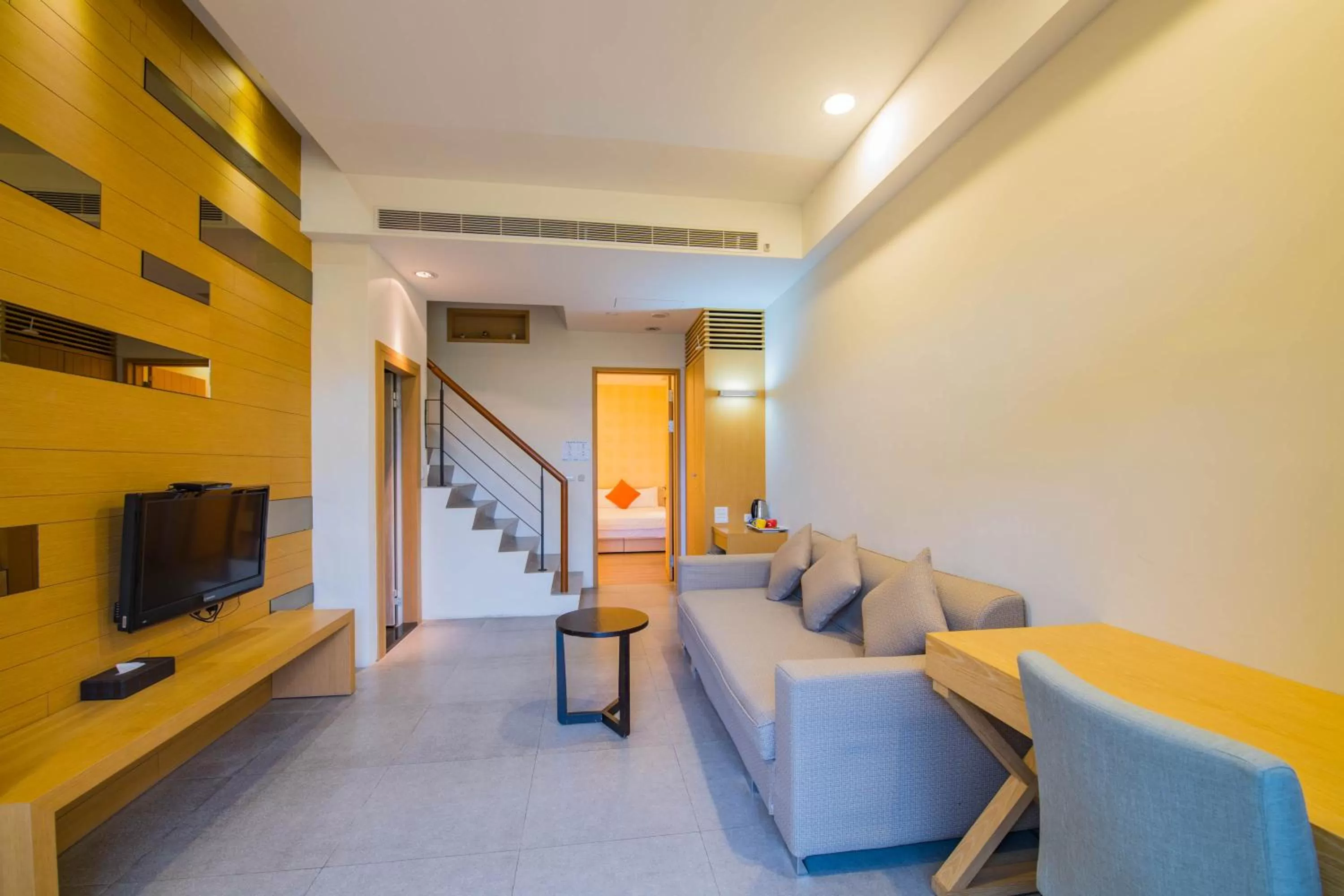 Seating Area in Pisces06