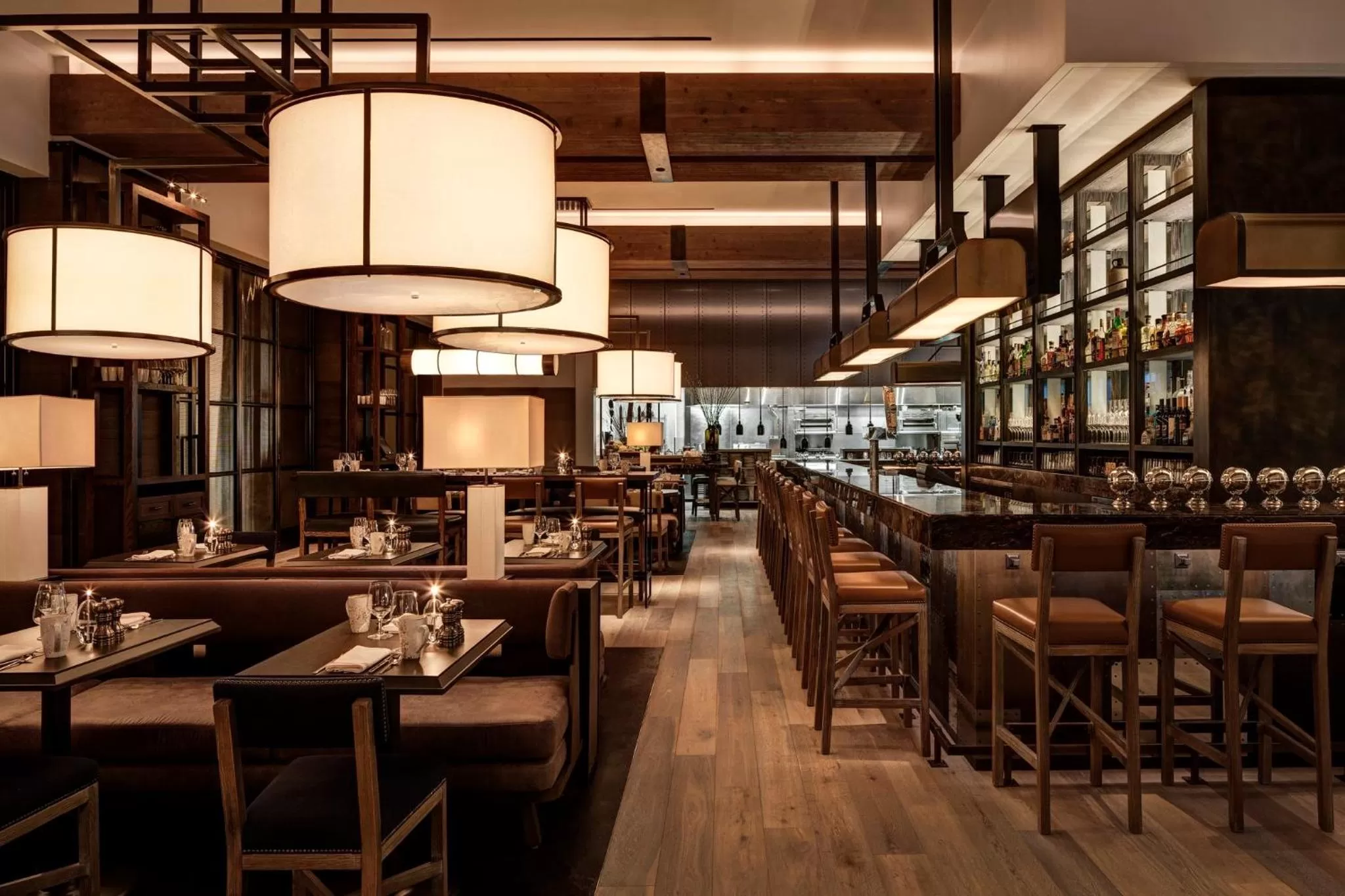 Restaurant/places to eat in Loews Philadelphia Hotel