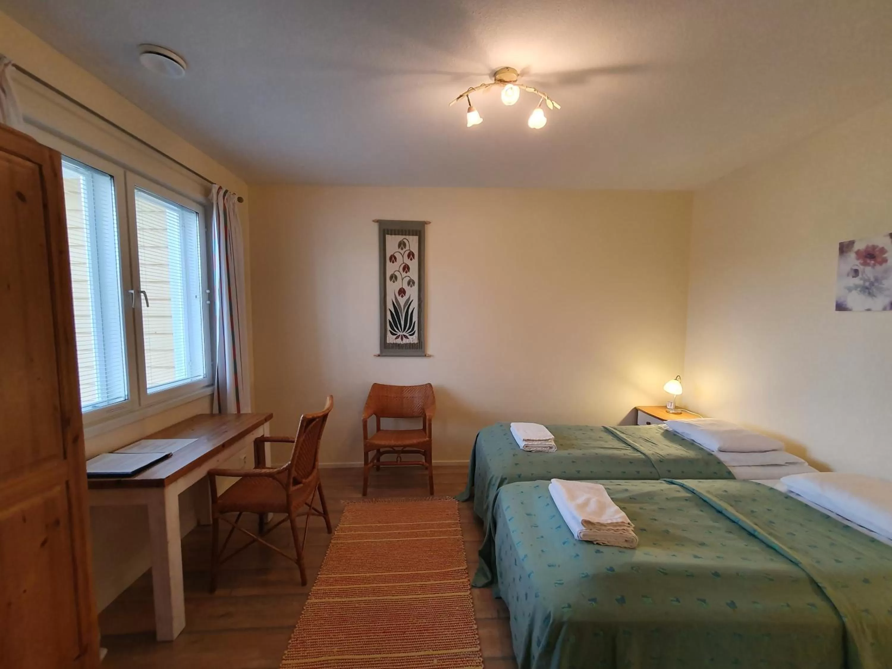 Photo of the whole room, Bed in B&B Lomamokkila