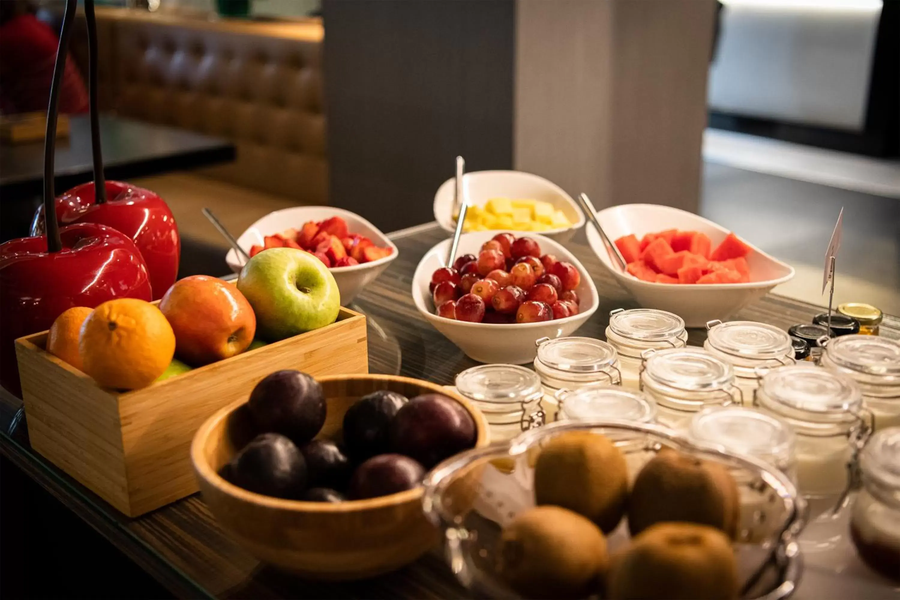 Breakfast in Hotel Plaza Breakfast in Hotel Plaza