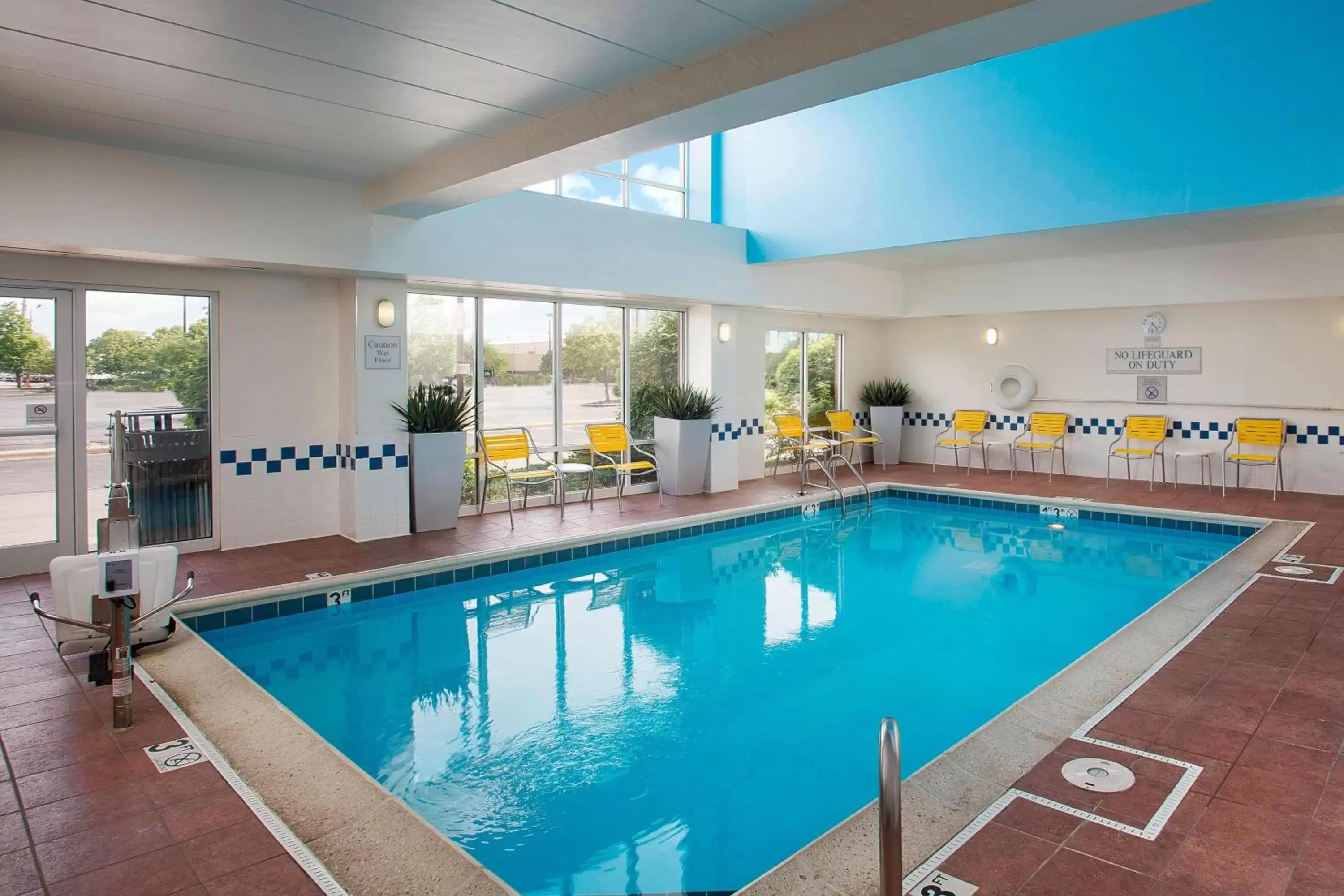 Swimming Pool in Fairfield Inn & Suites Chicago Midway Airport