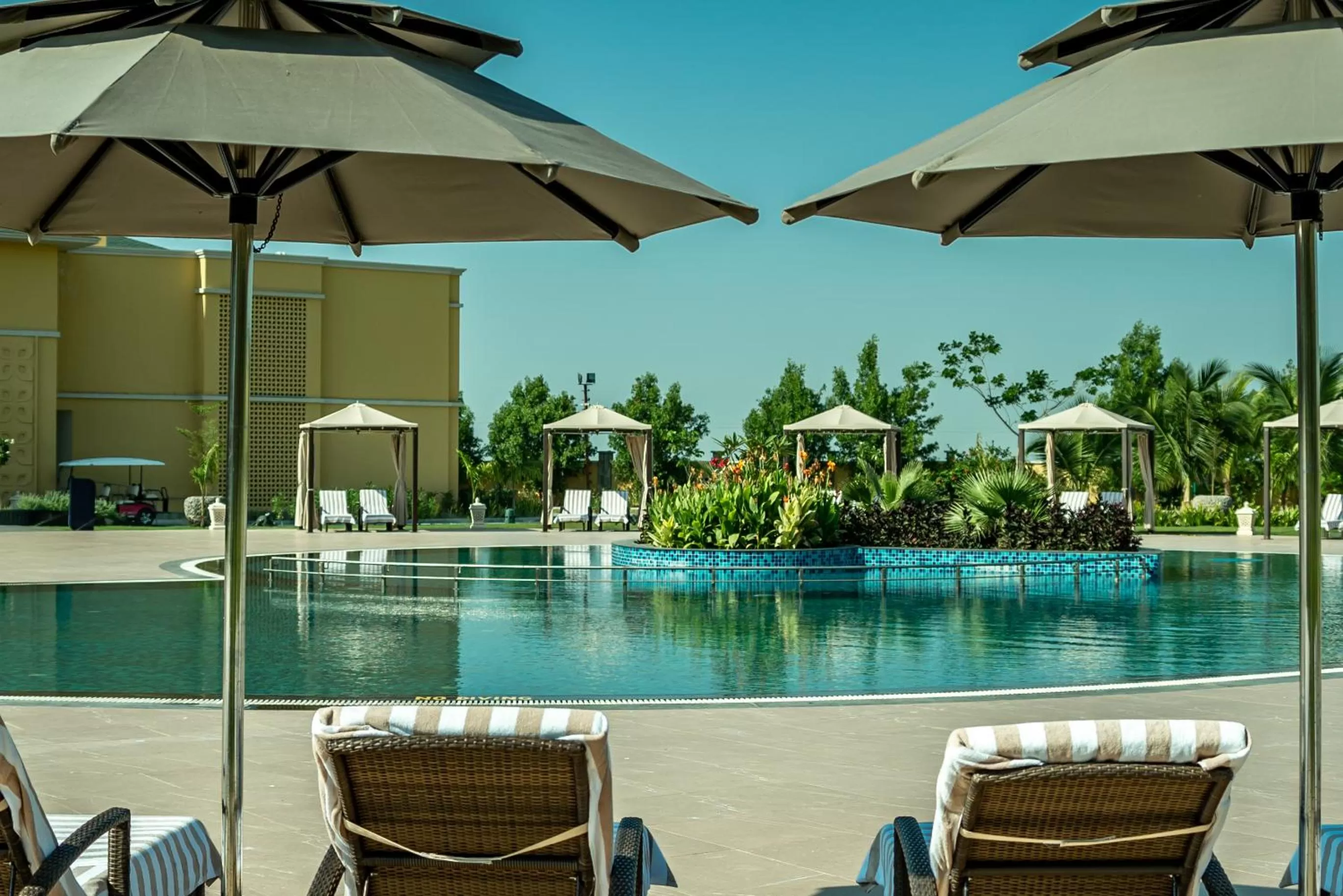 Swimming pool in Hawthorn Suites by Wyndham Dwarka