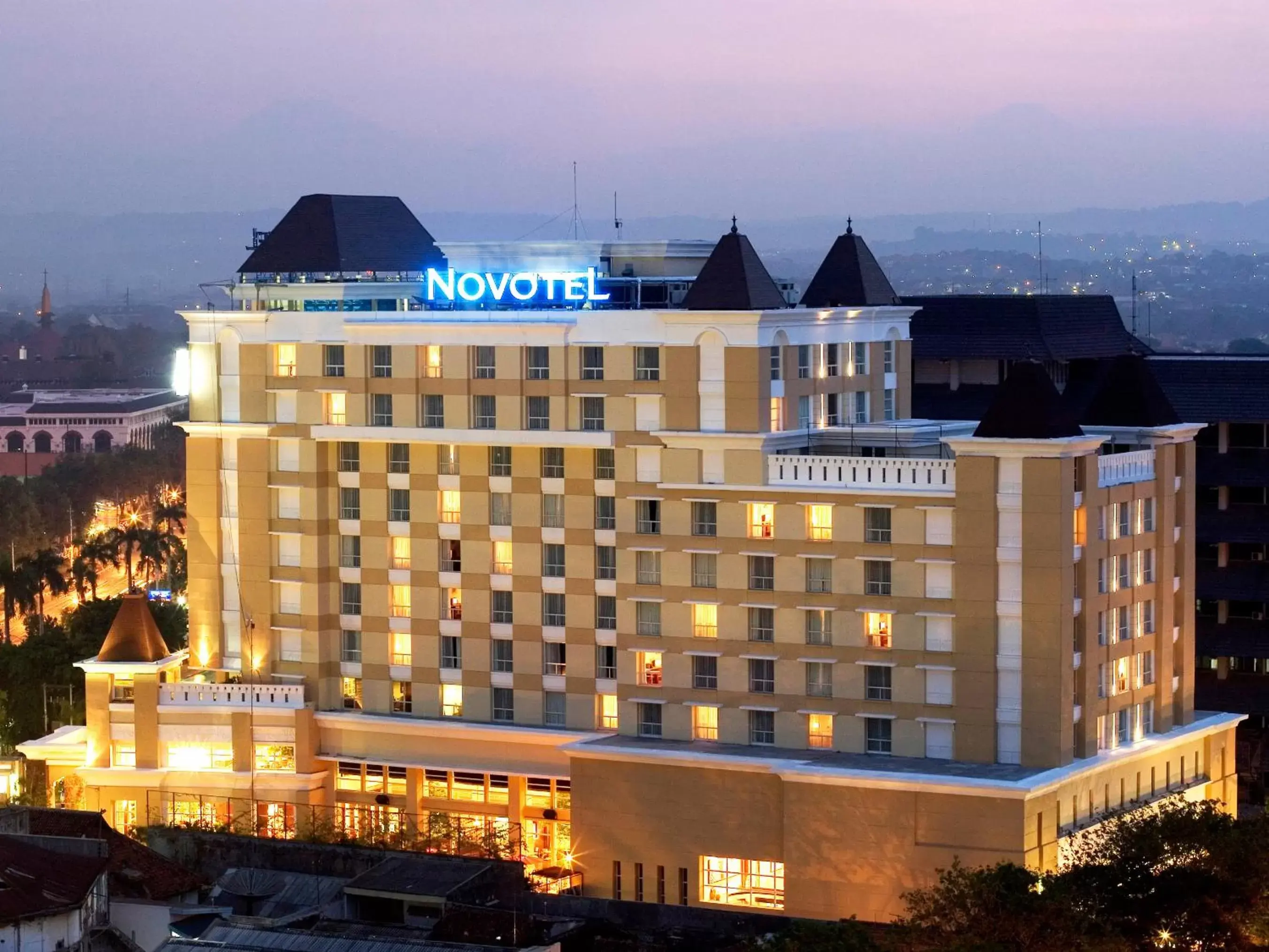 Property Building in Novotel Semarang - GeNose Ready, CHSE Certified