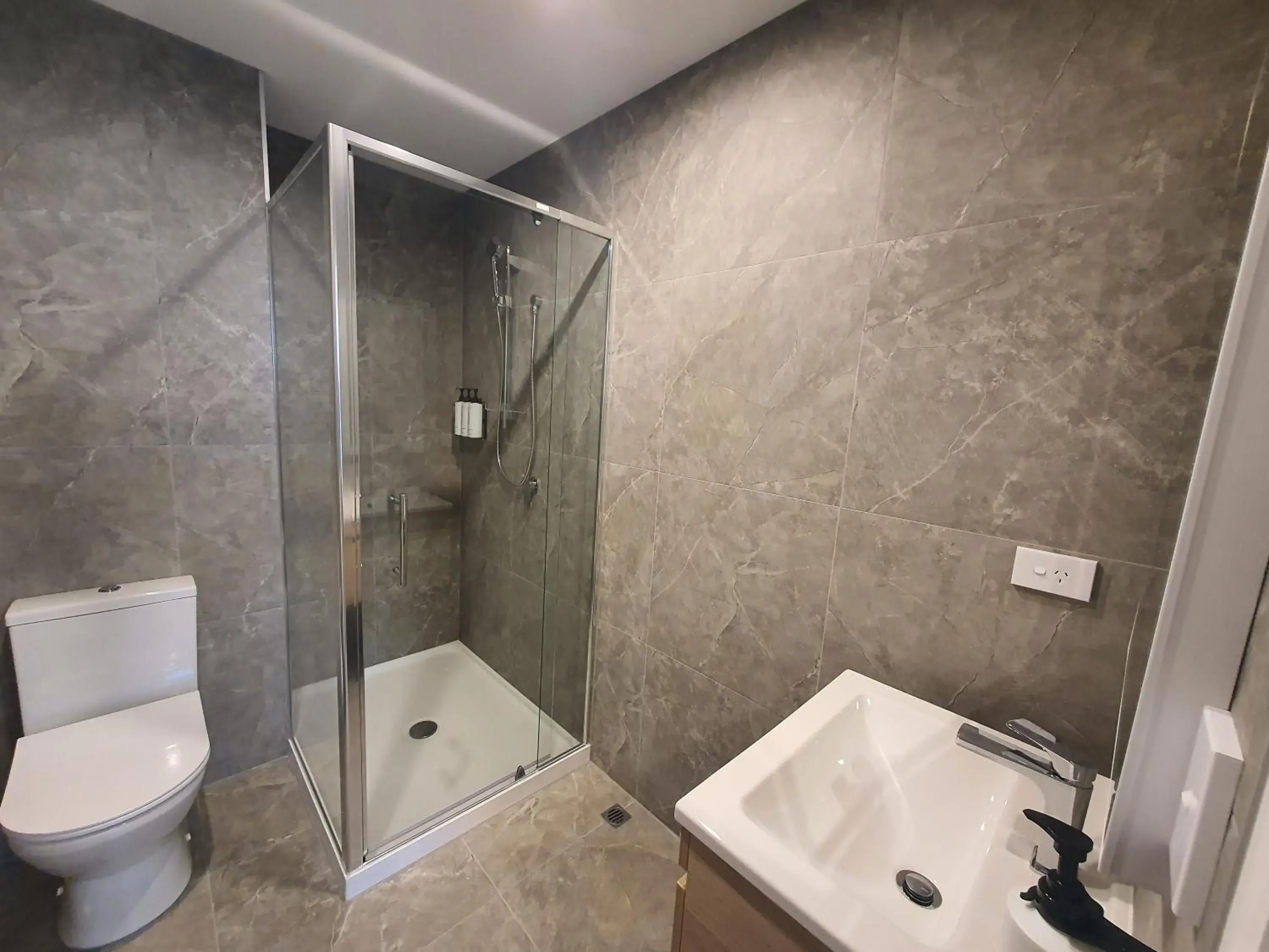 Shower, Bathroom in La Quinta by Wyndham Ellerslie Auckland