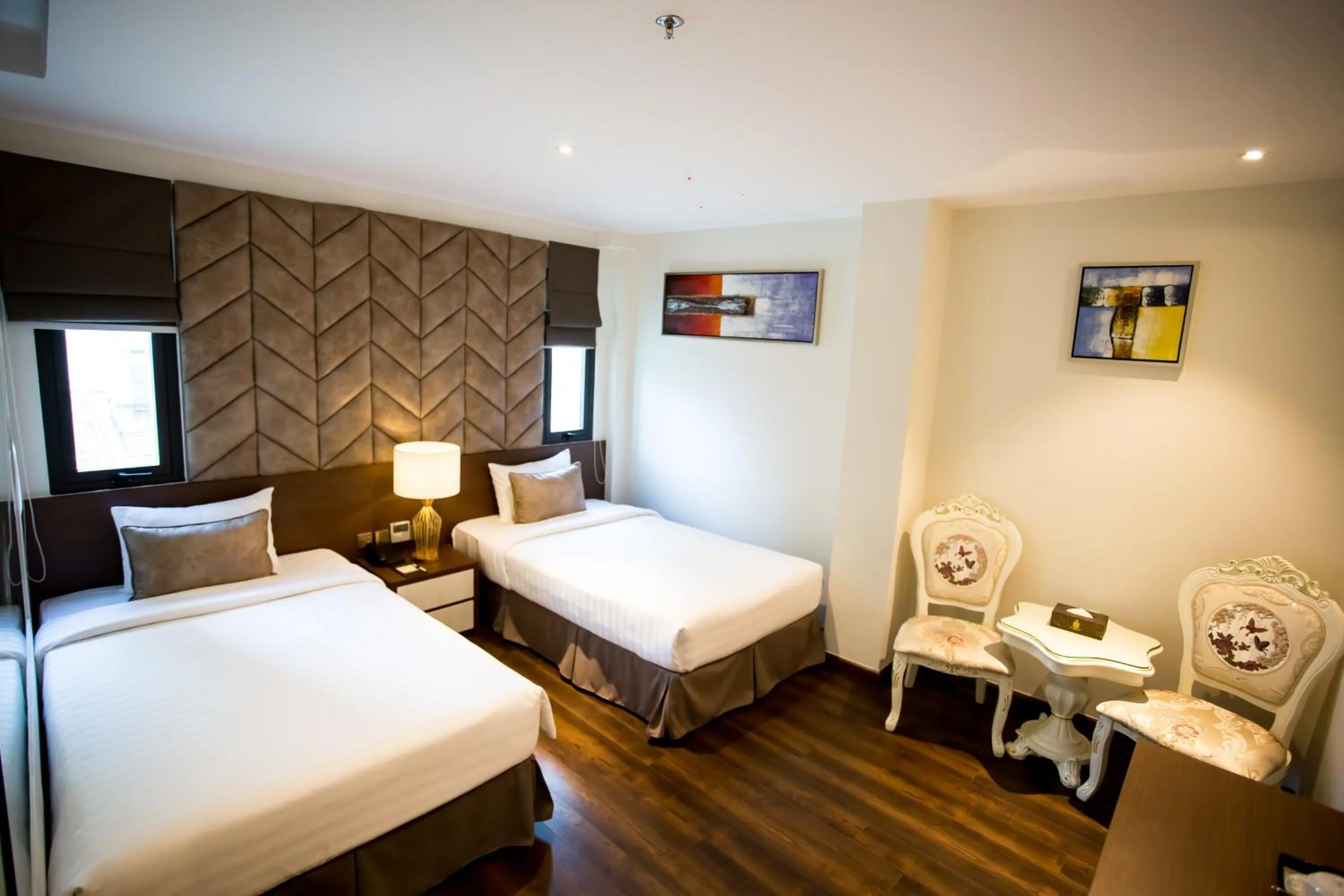 Bed in Diamond Hill Hotel