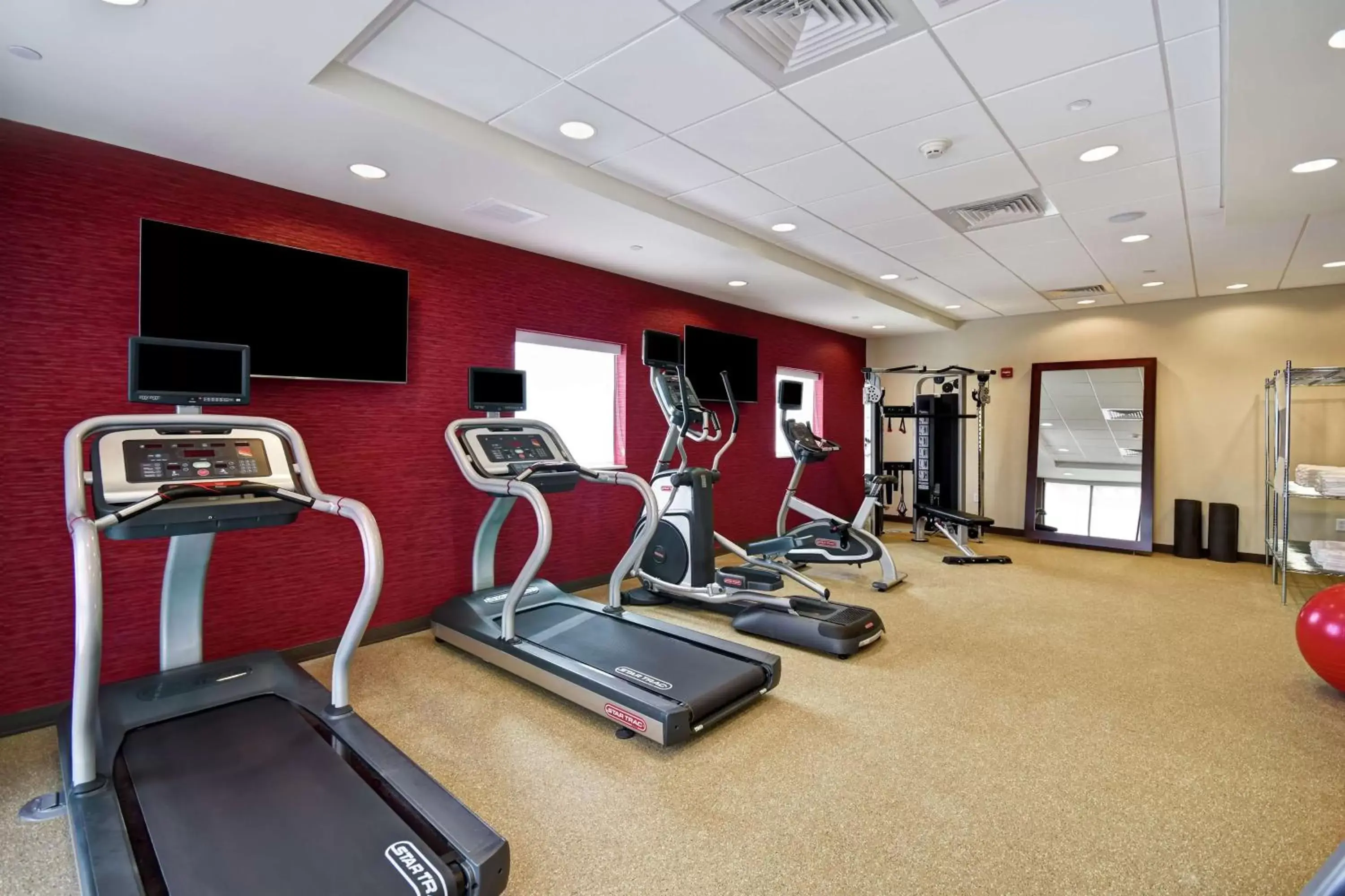 Fitness centre/facilities, Fitness Center/Facilities in Home2 Suites Mechanicsburg