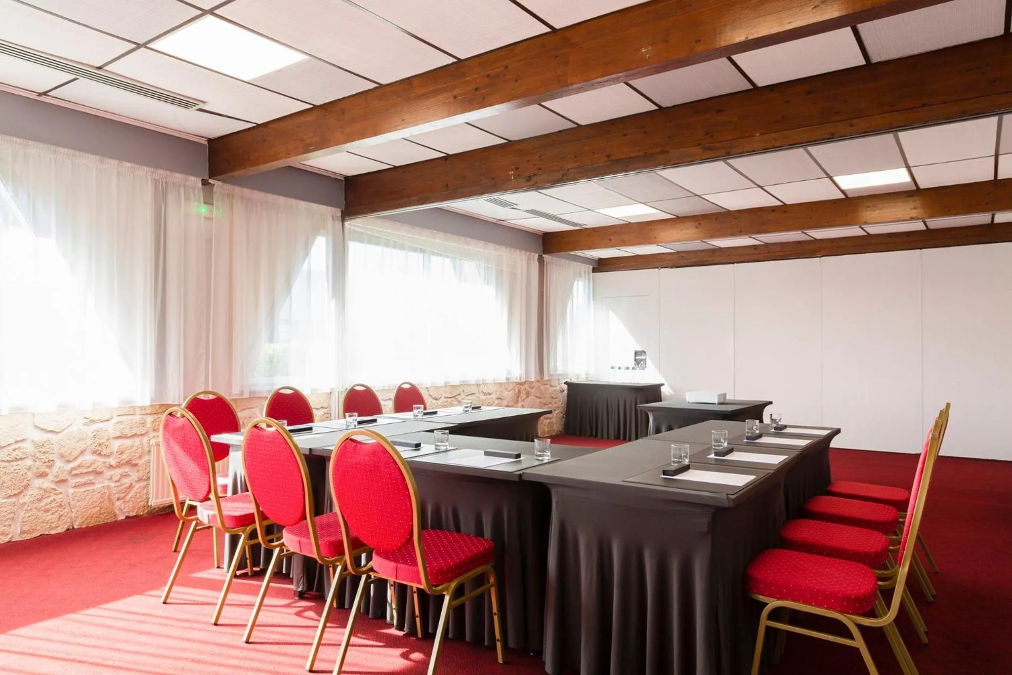 Business facilities in The Originals Boutique, Hôtel Aquilon, Saint-Nazaire