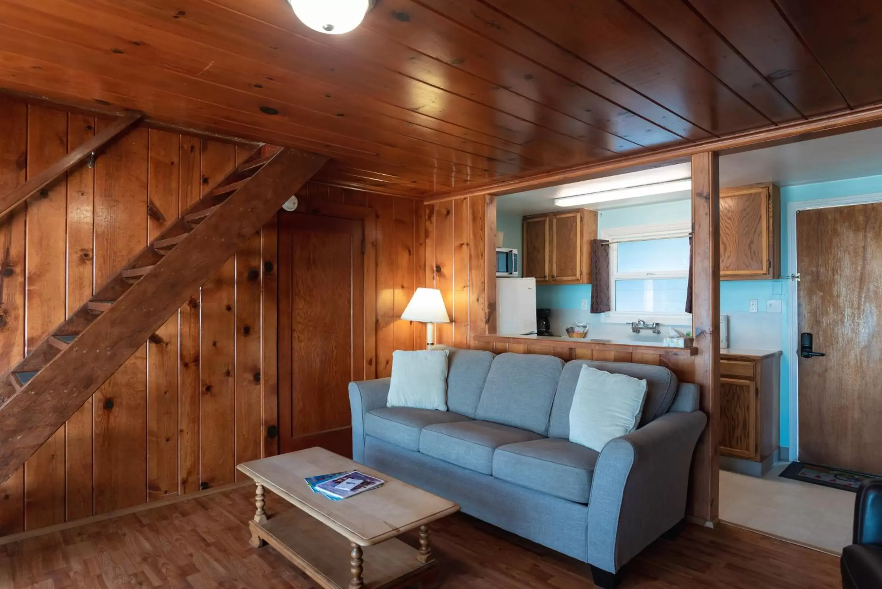 Living room, Seating Area in Terimore Lodging by the Sea