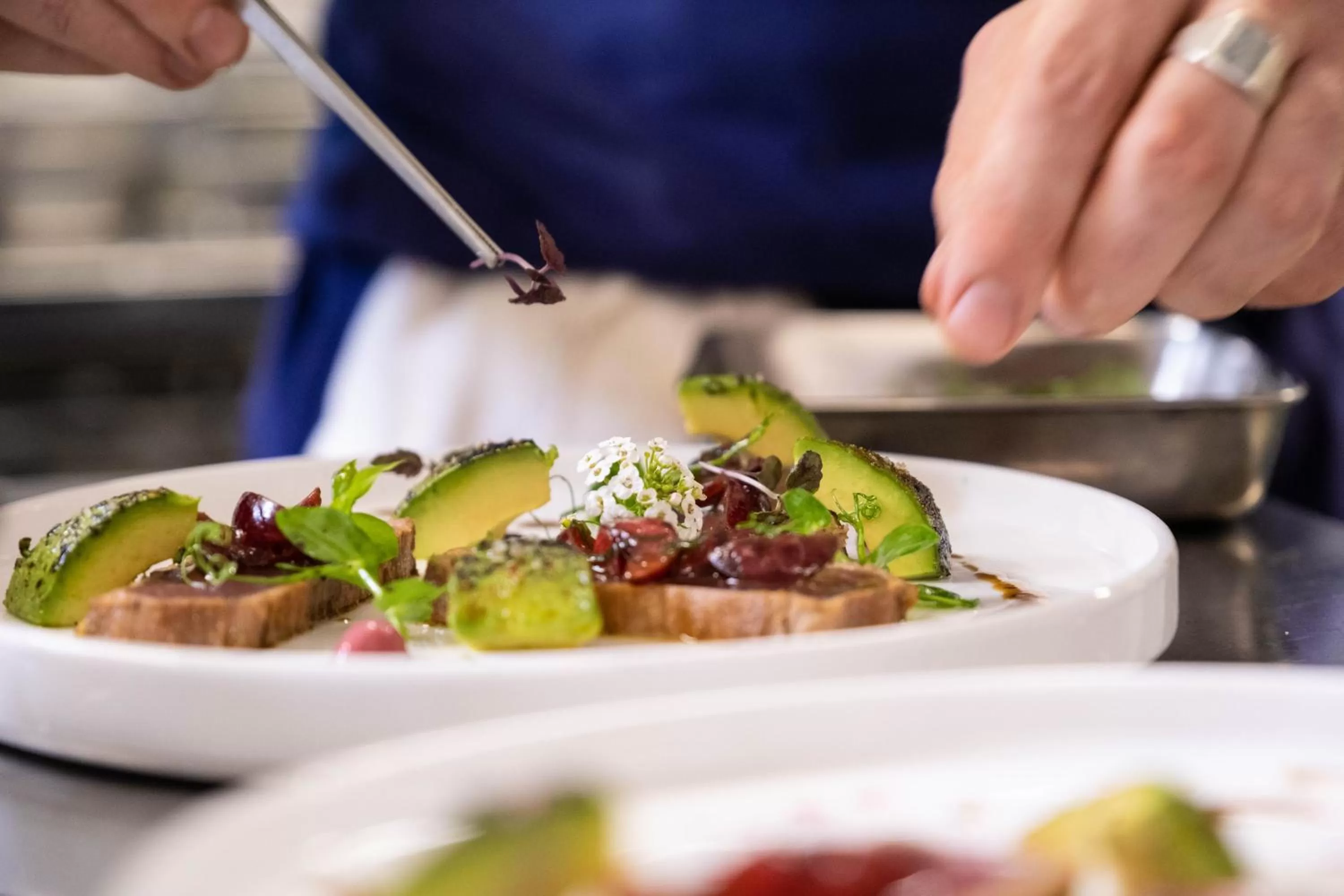 Restaurant/places to eat in Les Demeures de Varennes, BW Signature Collection