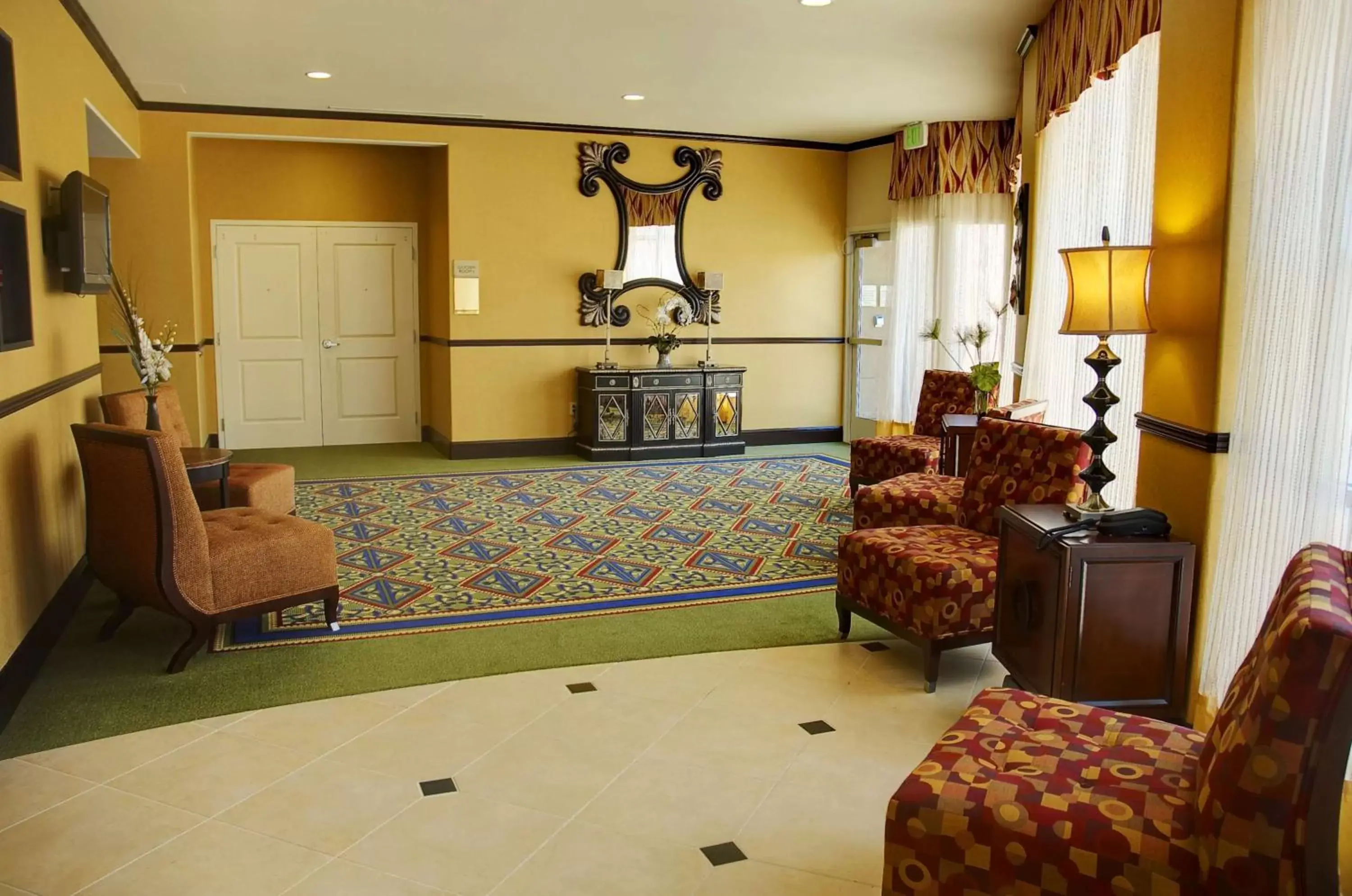 Meeting/conference room, Lobby/Reception in Hilton Garden Inn Fontana