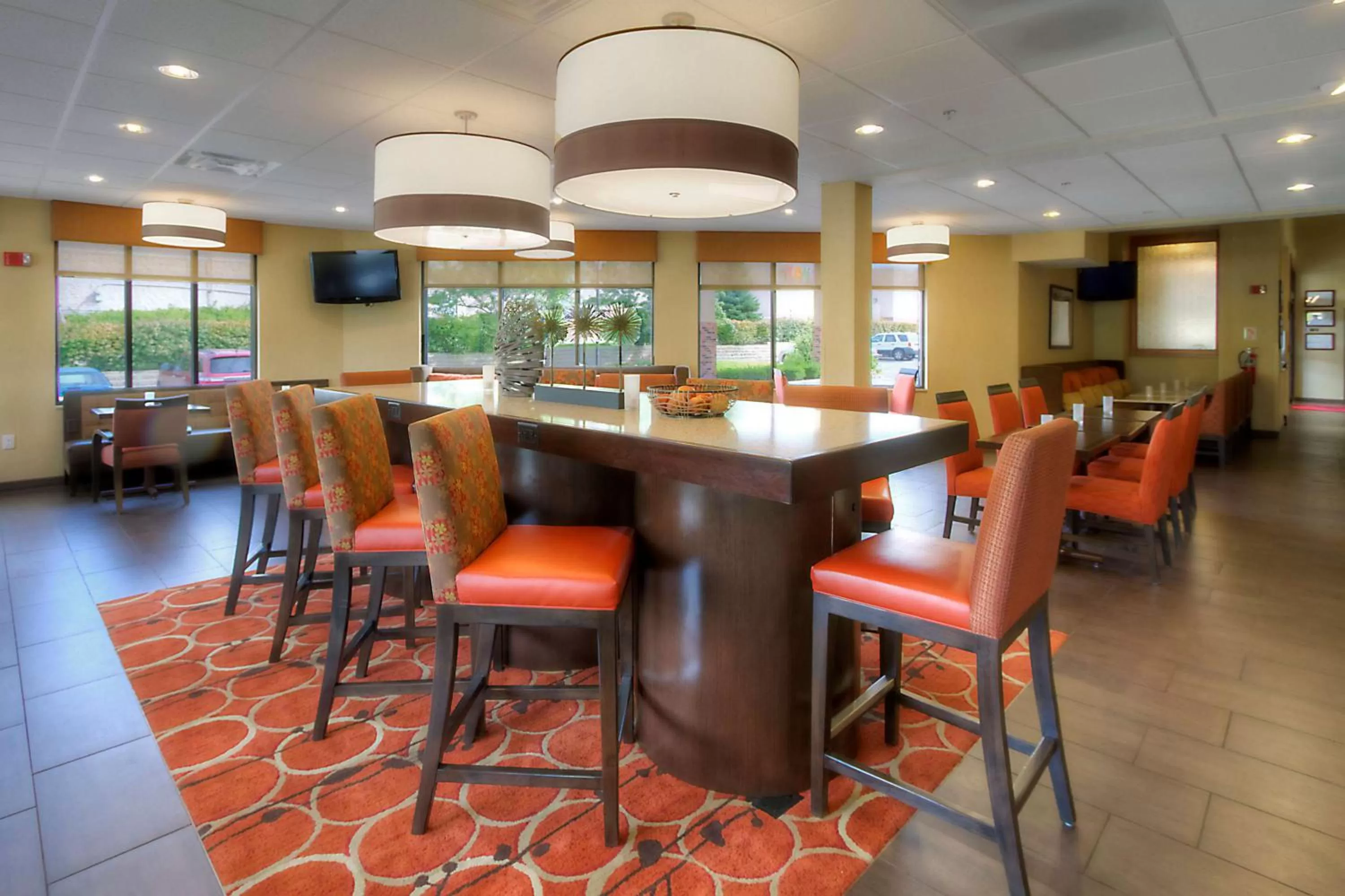 Dining area in Hampton Inn Salt Lake City-Layton