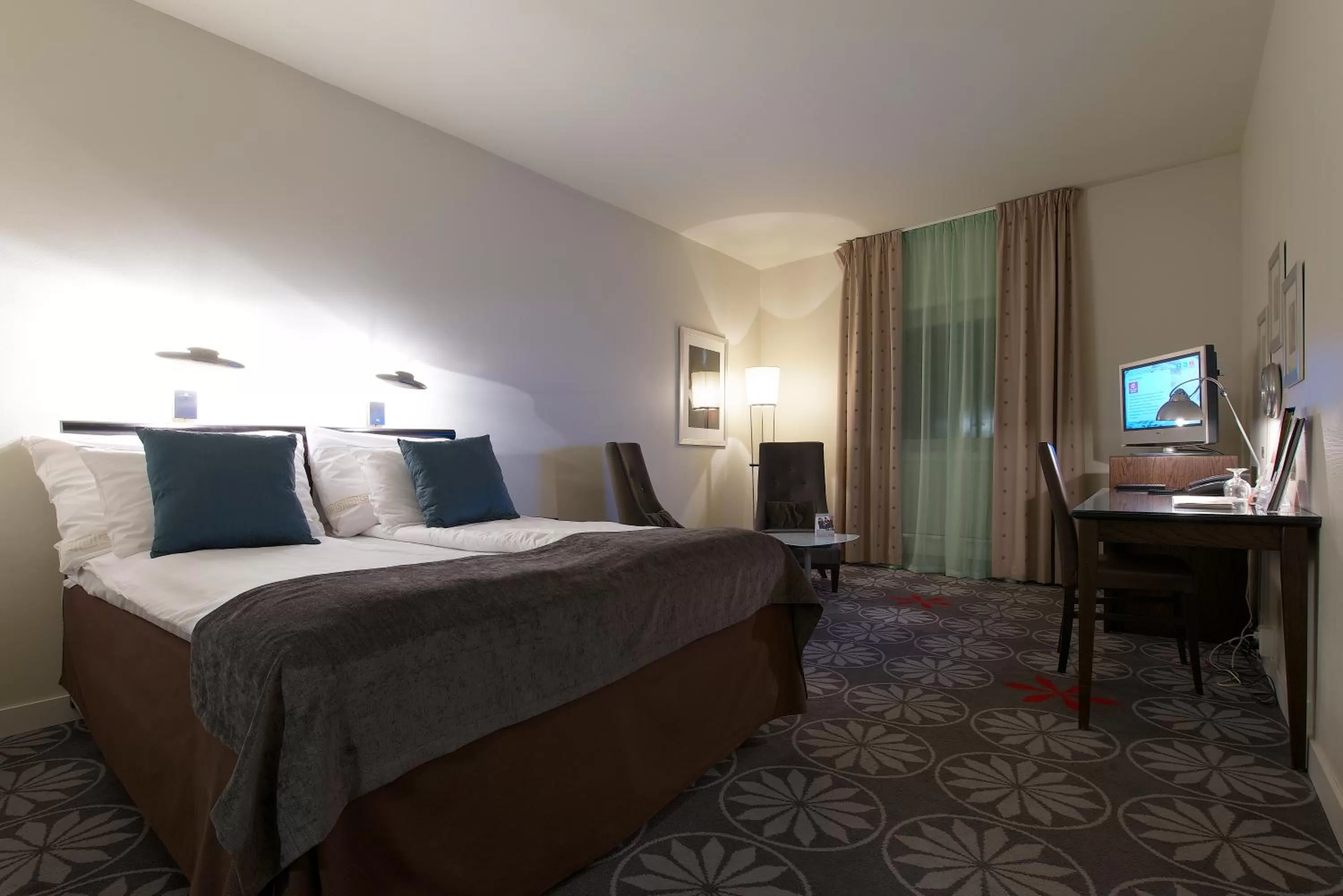 Bedroom, Bed in Home Hotel Aurora