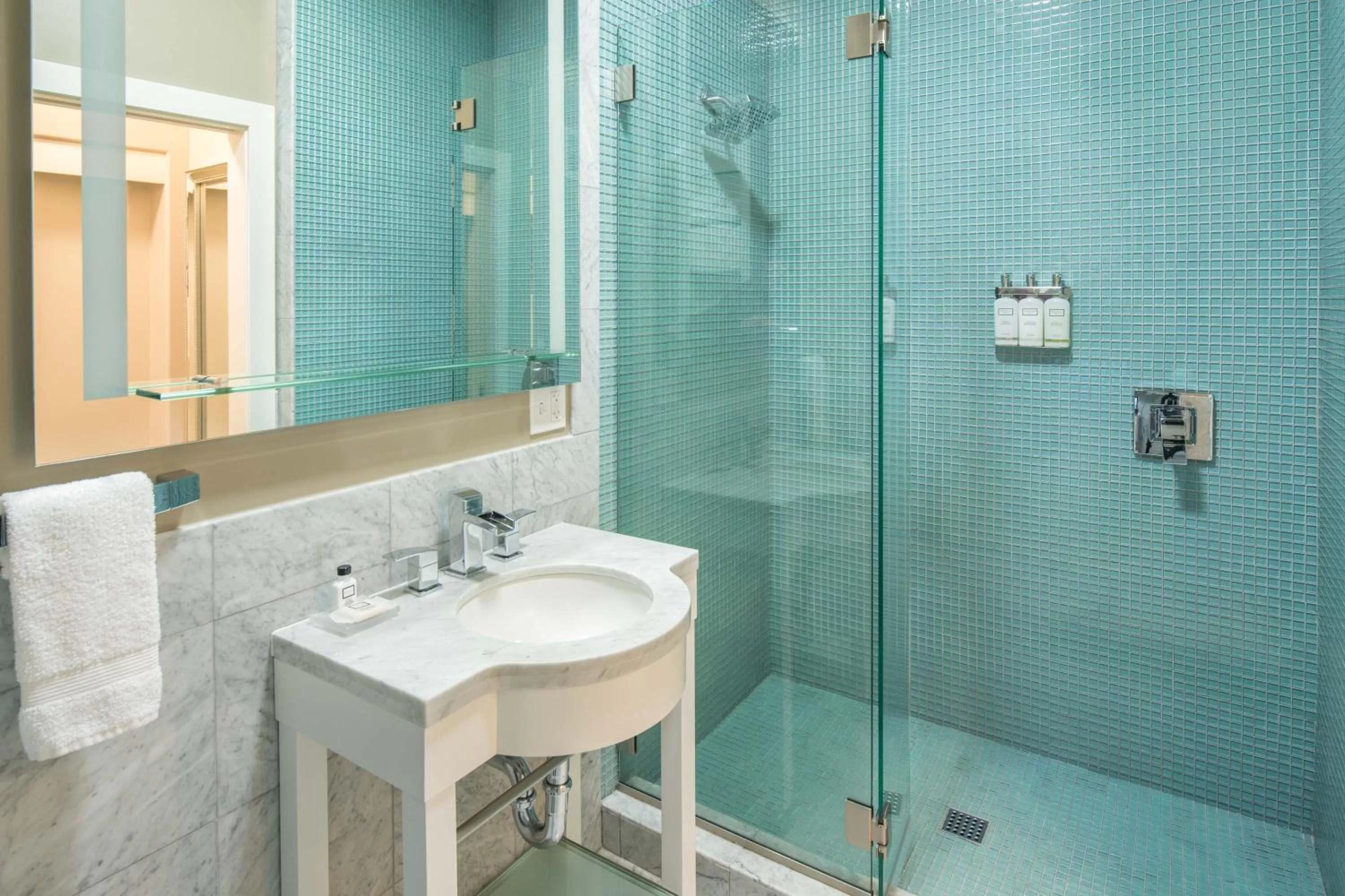 Toilet in The Mark Spencer Hotel