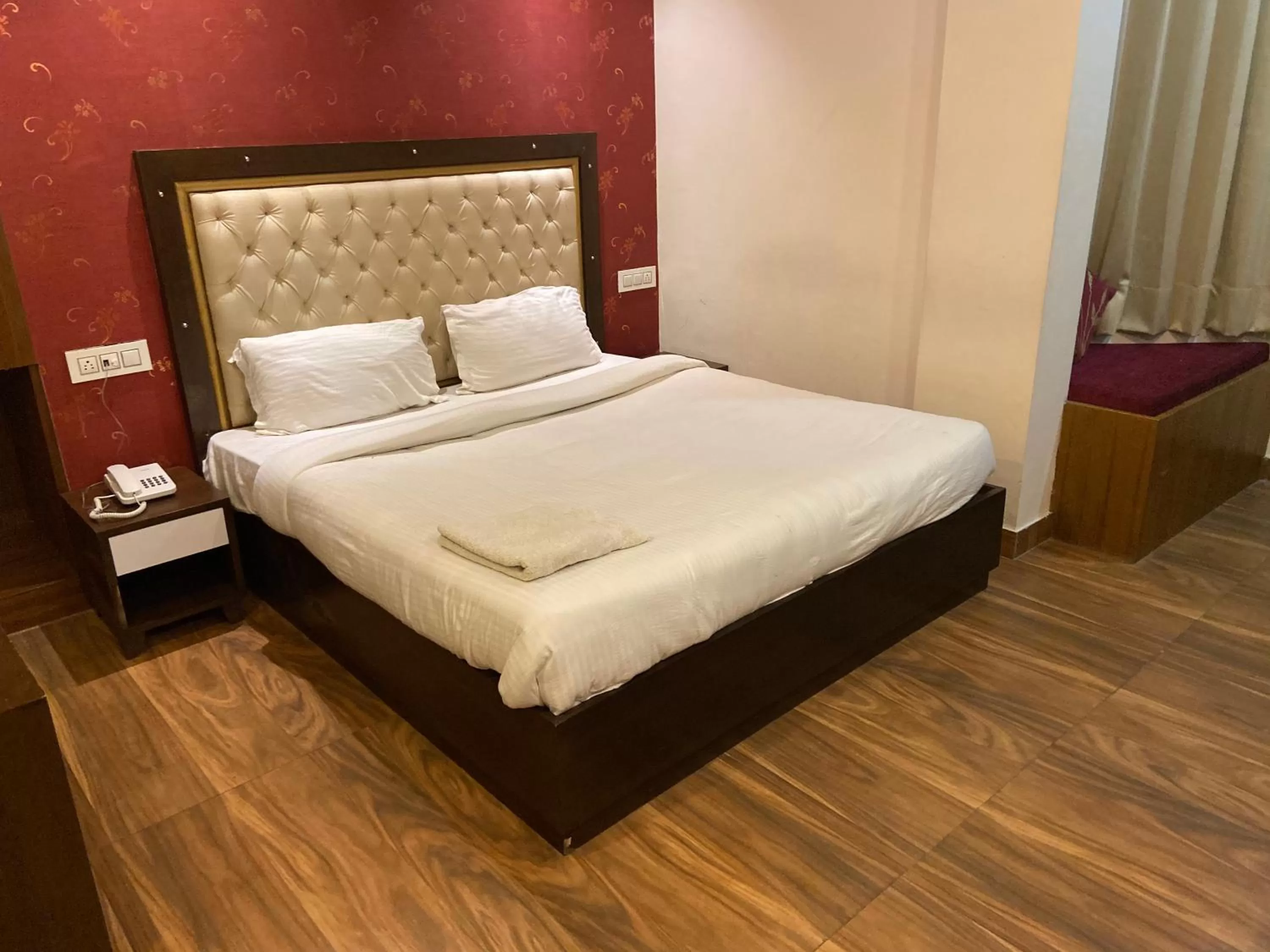 Bed in Hotel Ambika Resort Manali