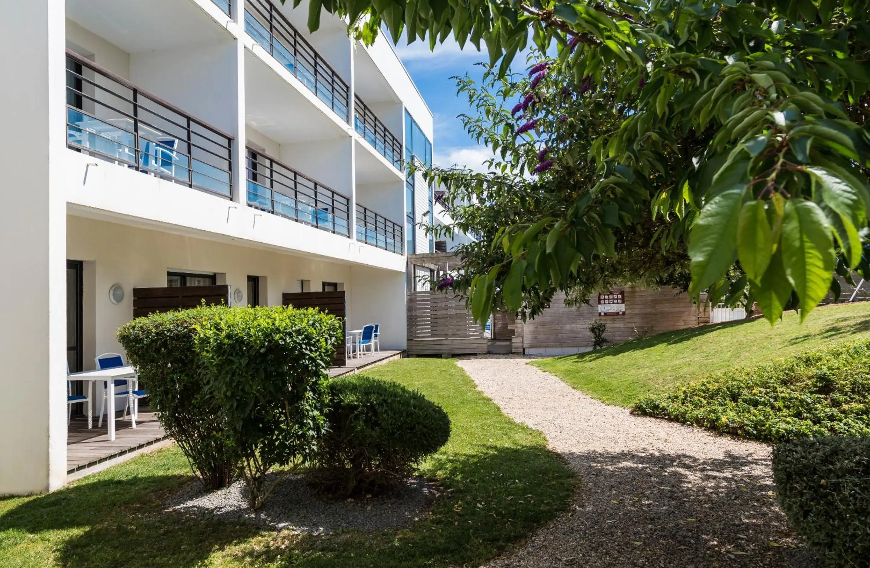 Garden, Property Building in Appart'hÃ´tel Odalys Archipel