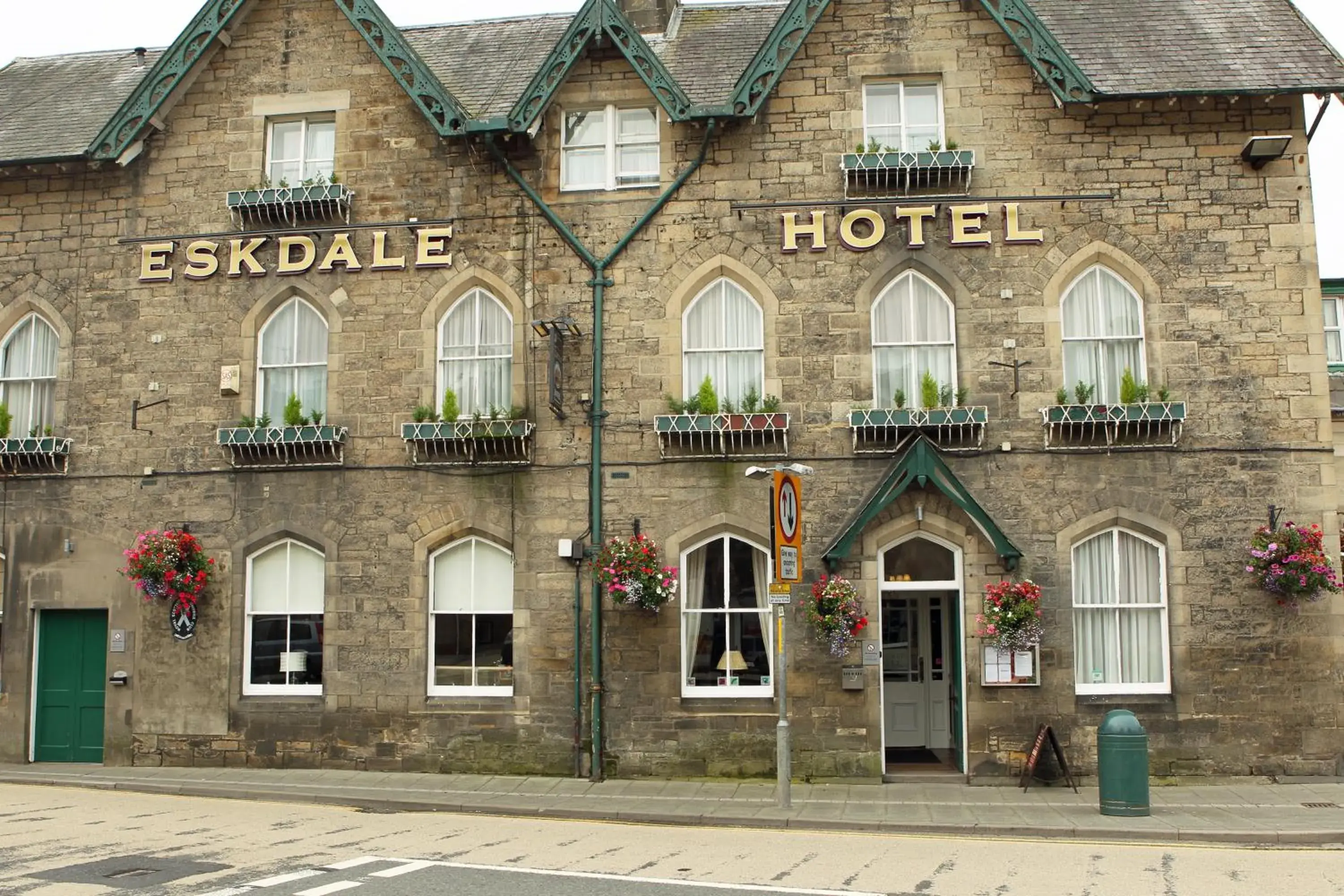 Facade/entrance, Property Building in Eskdale Hotel