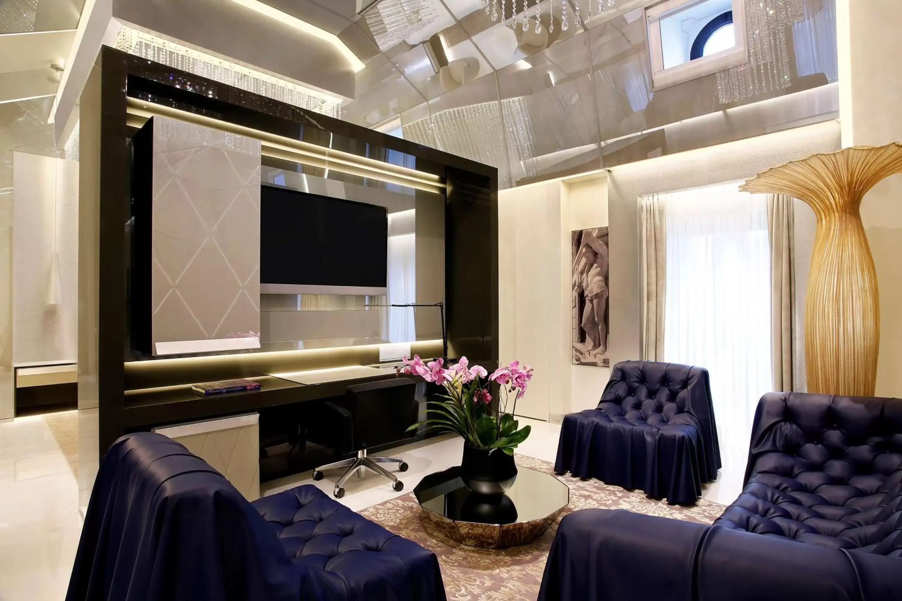 TV and multimedia, TV/Entertainment Center in Excelsior Hotel Gallia, a Luxury Collection Hotel, Milan