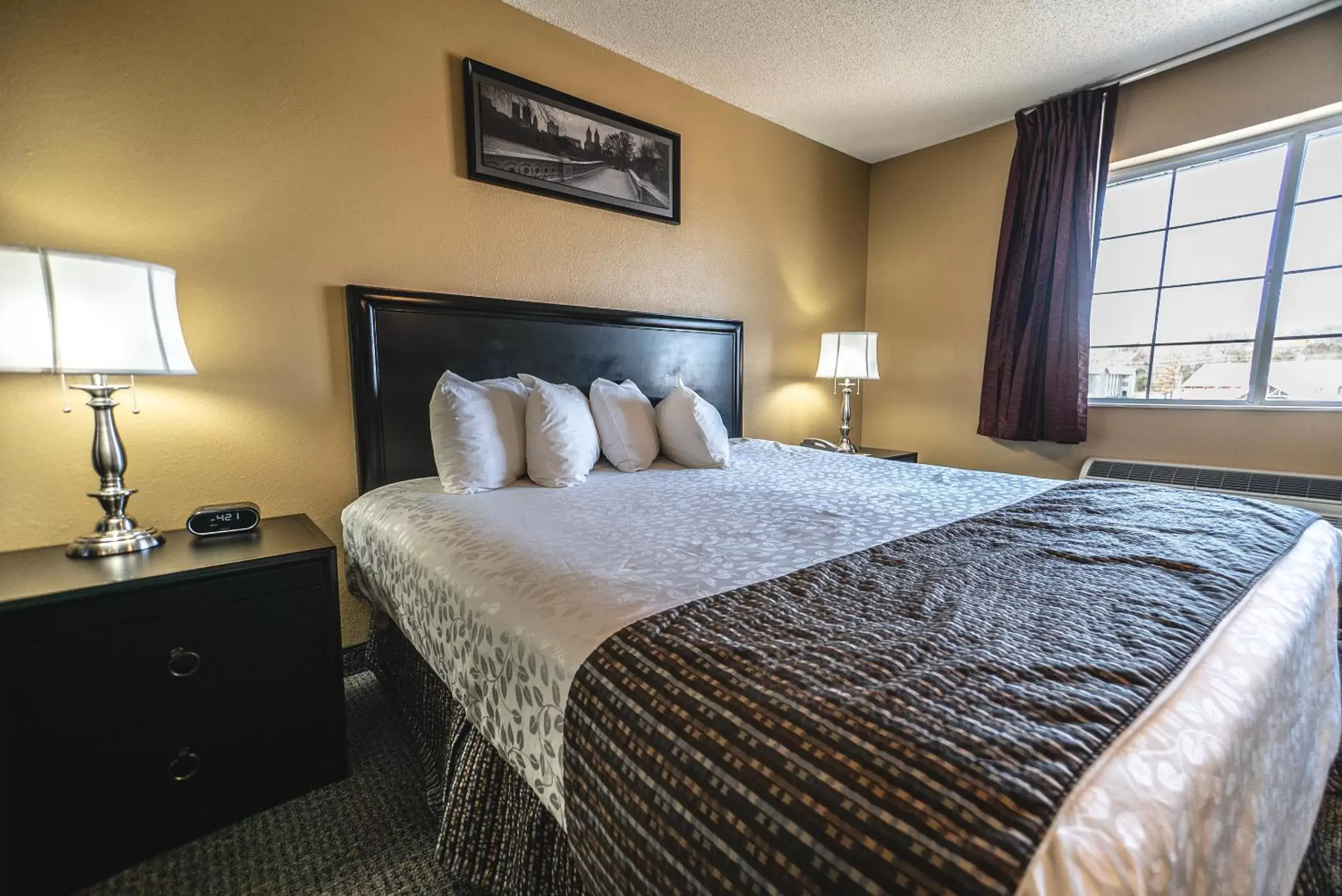 Bed in The Stone Castle Hotel & Conference Center Bed in The Stone Castle Hotel & Conference Center