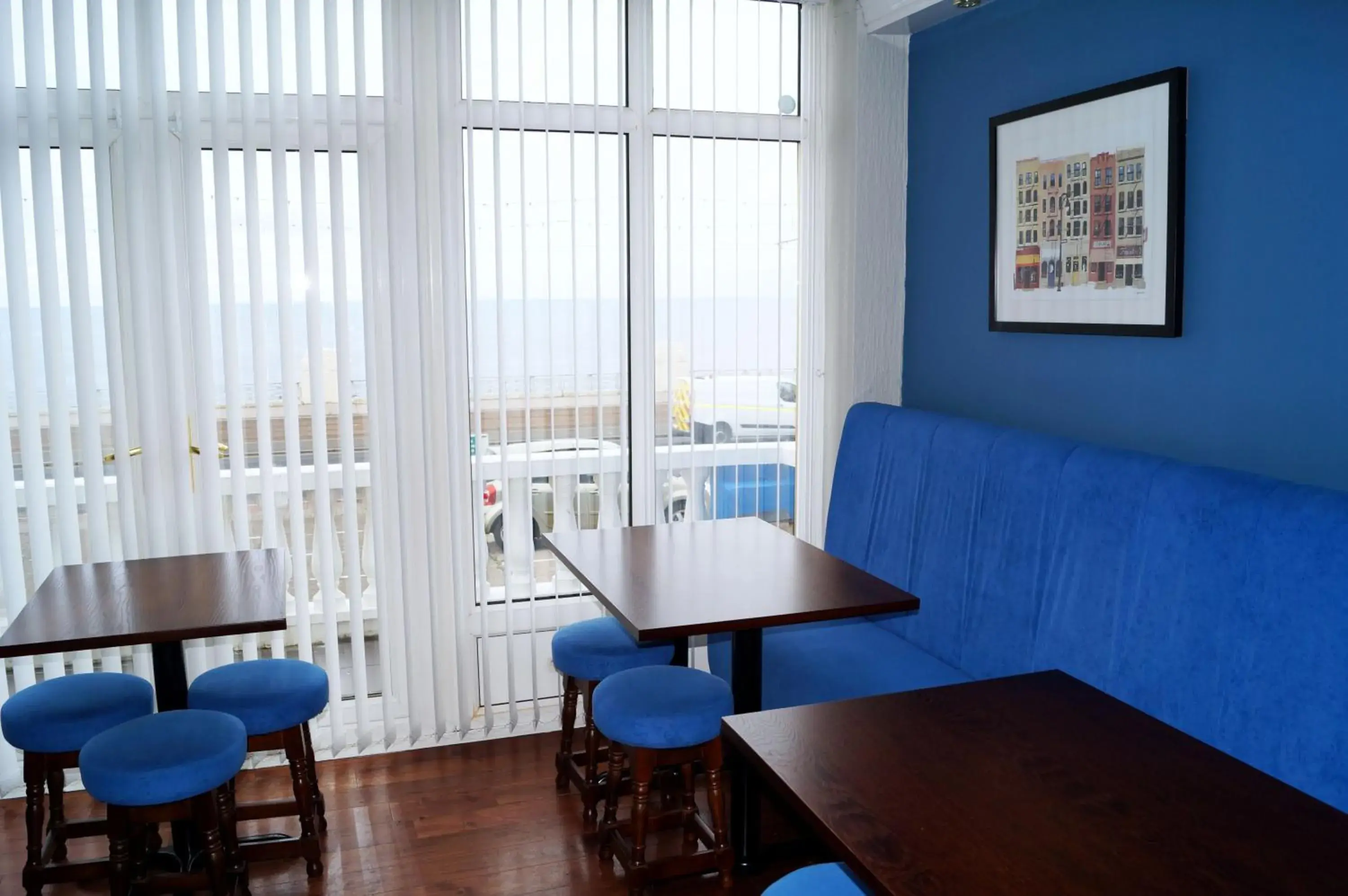 Lounge or bar, Seating Area in Bedford Hotel