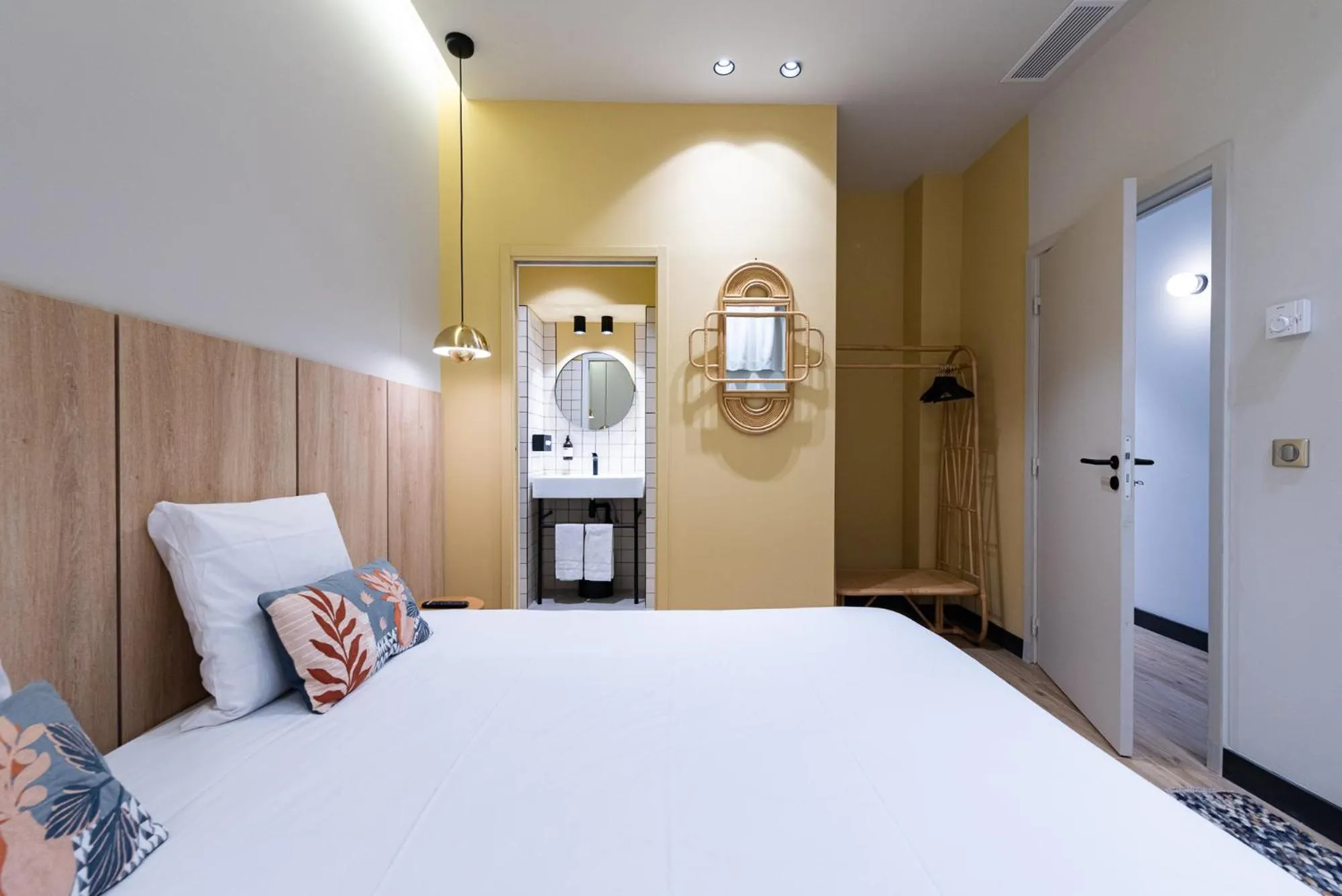 Bedroom, Bed in Florella Croisette Apartment