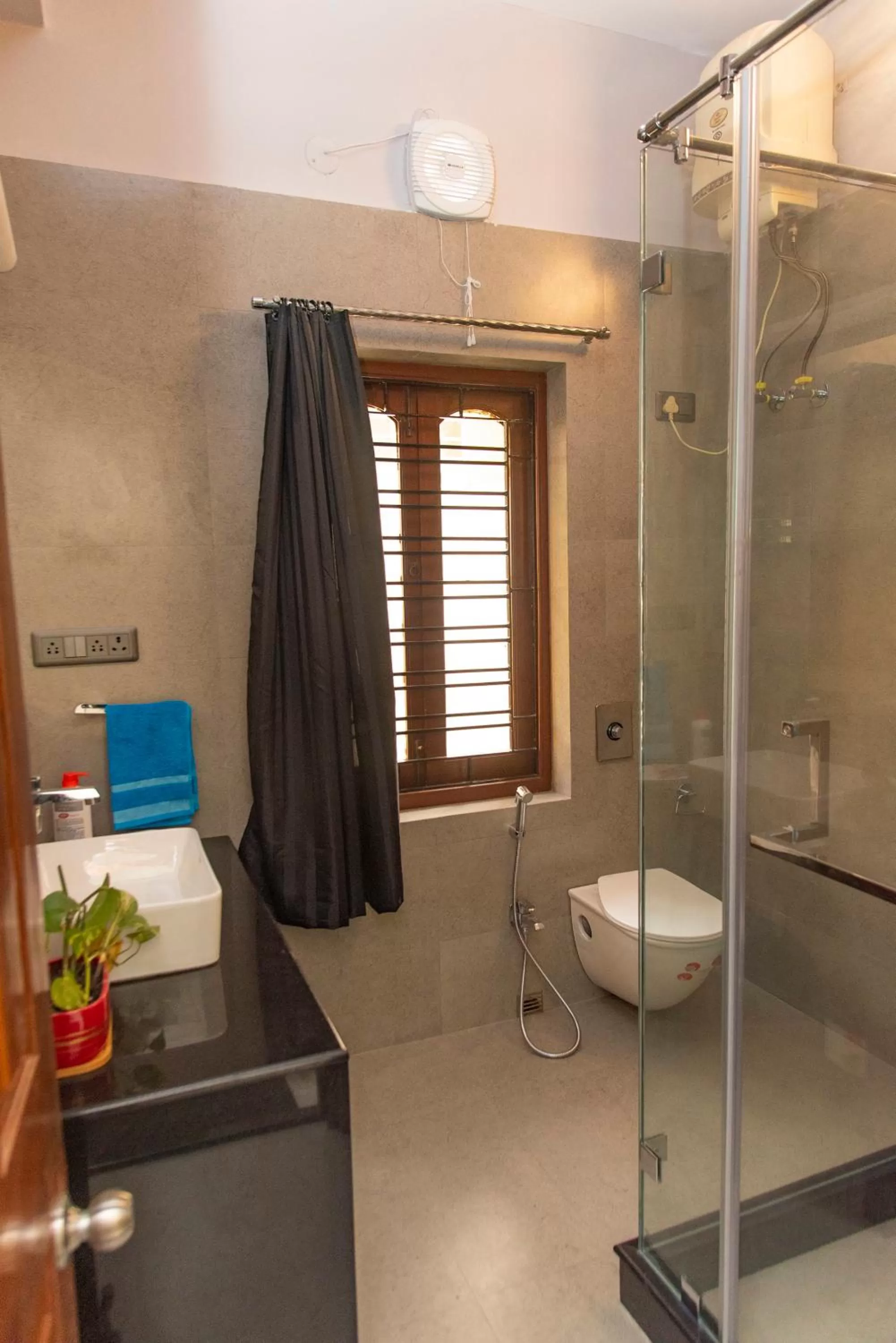 Bathroom in J's Nest