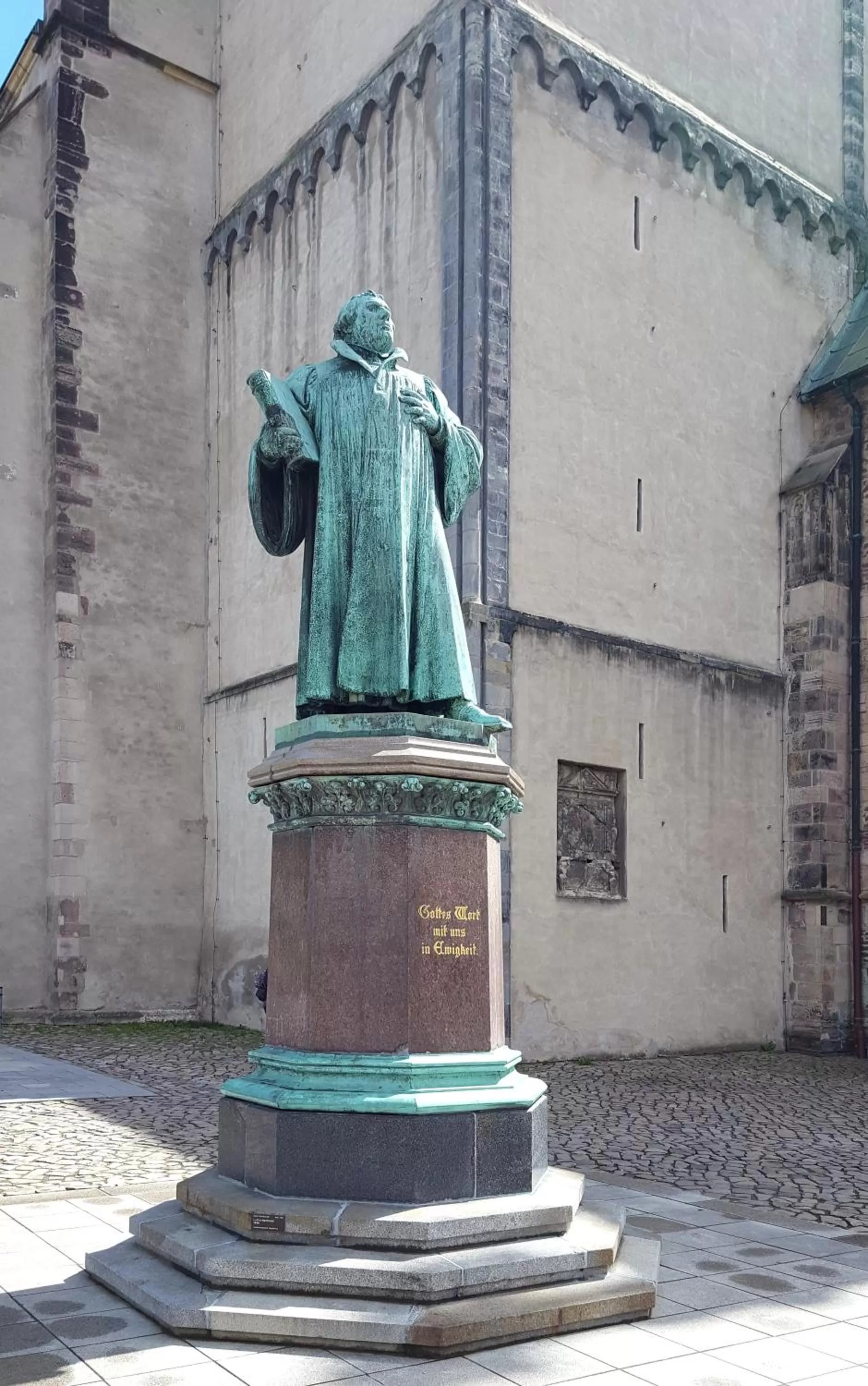 Nearby landmark in Hotel ELBRIVERA Alt Prester