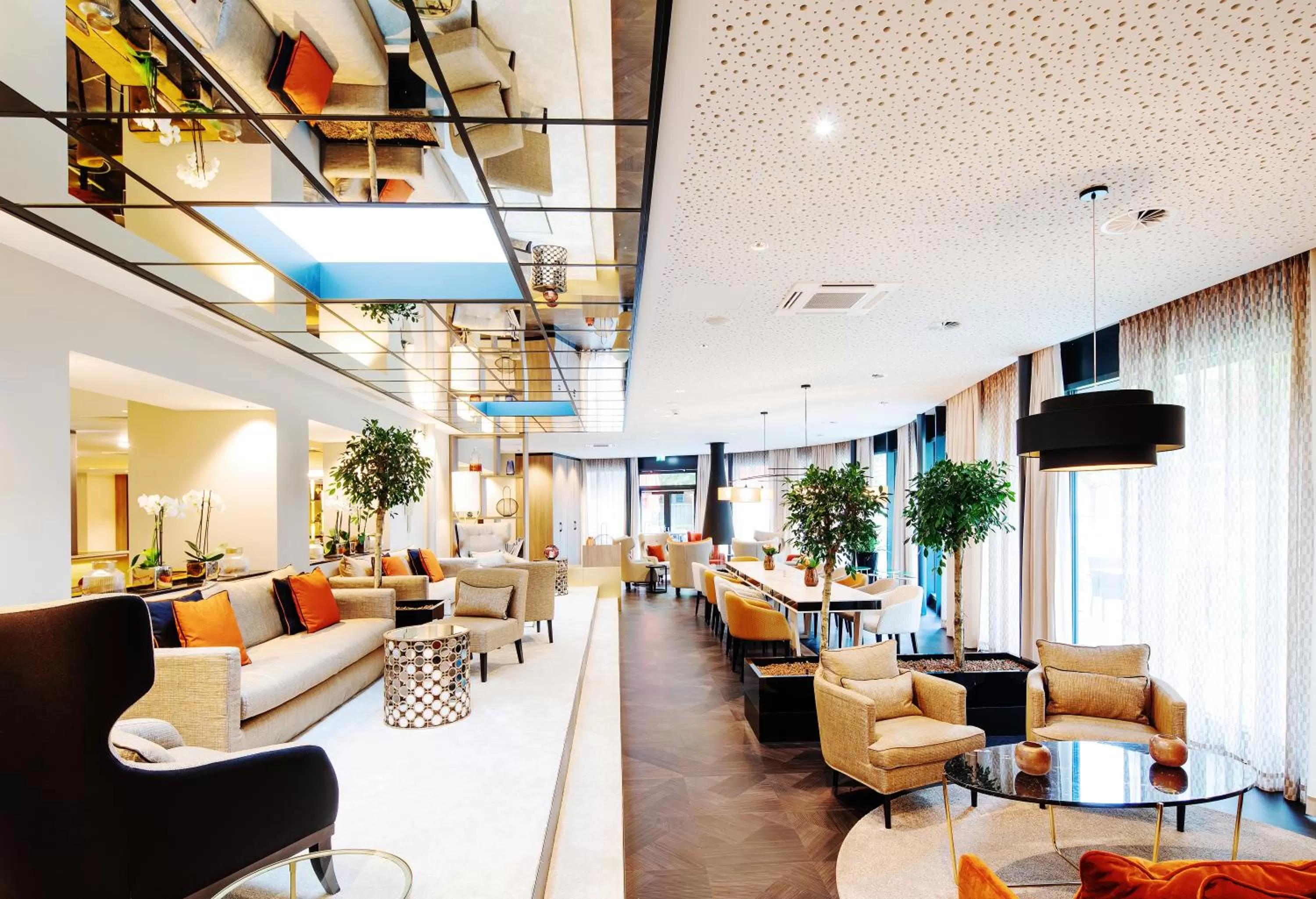 Lounge or bar in Grand Hotel Bregenz - MGallery Collection