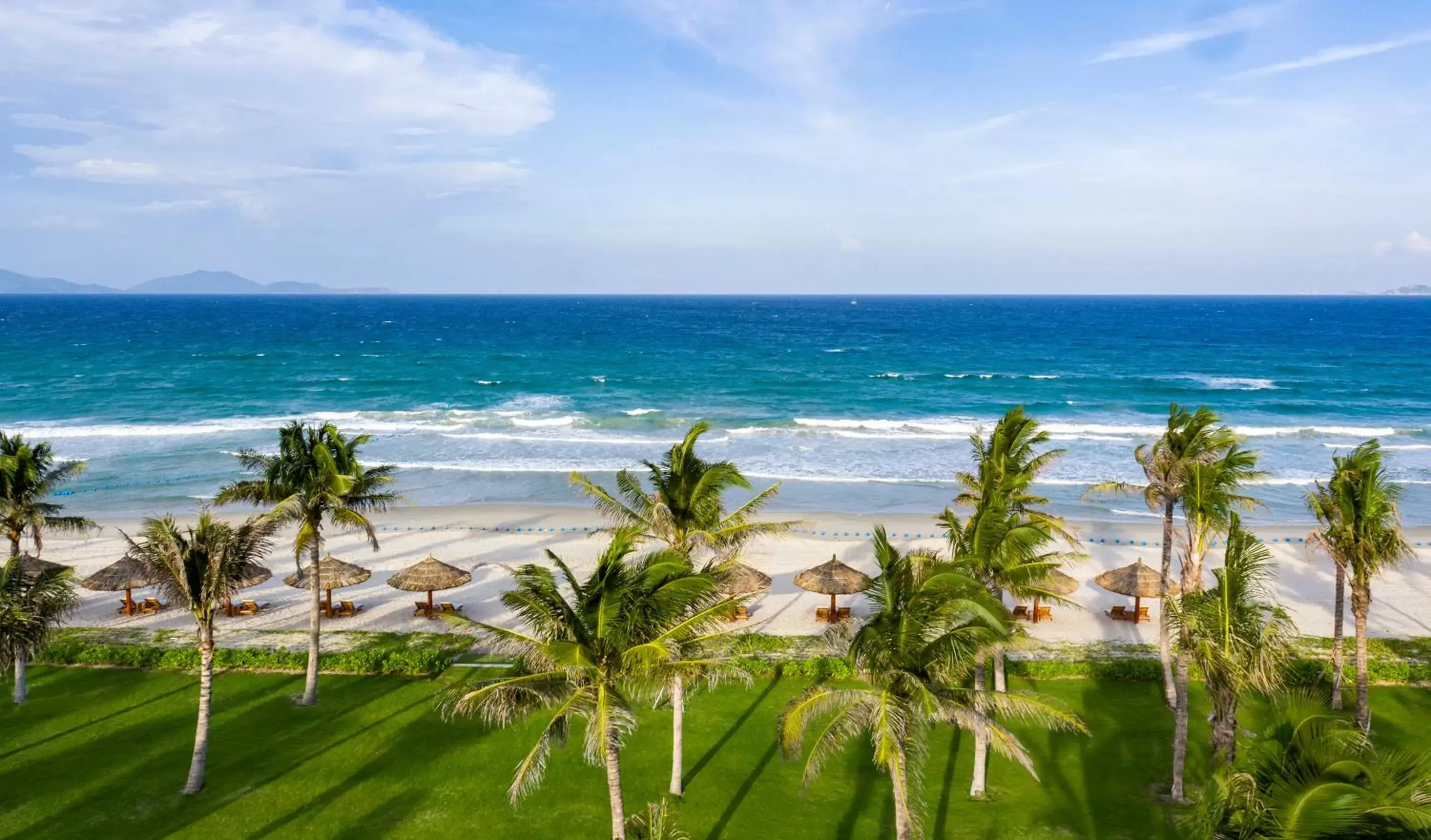 Beach in Radisson Blu Resort Cam Ranh