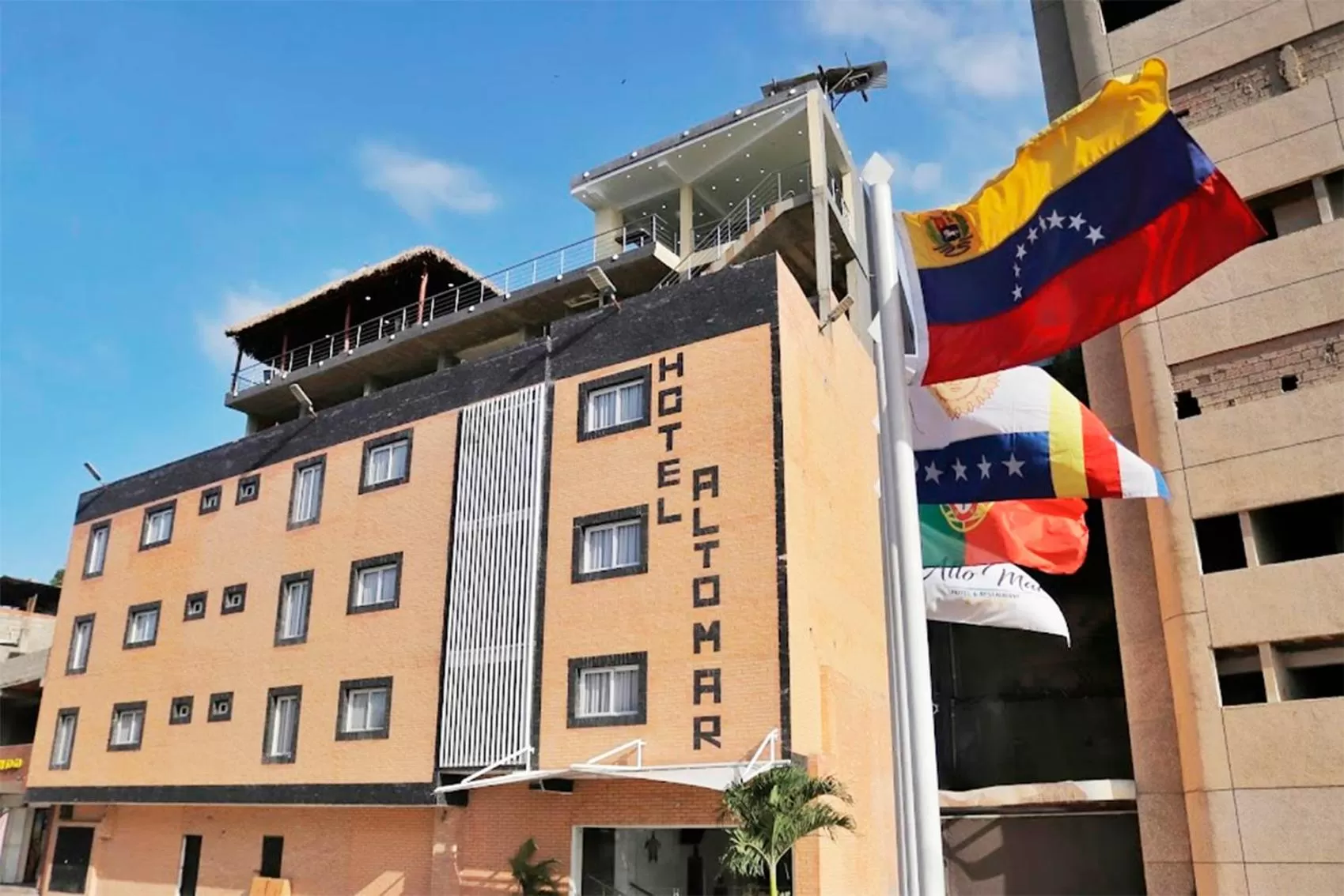 Hotel Alto Mar
