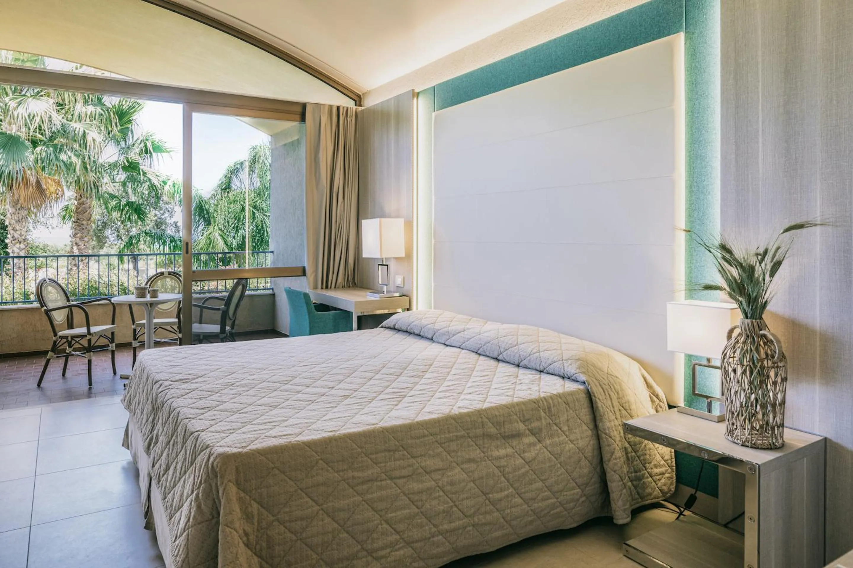 Bed in MClub Alicudi