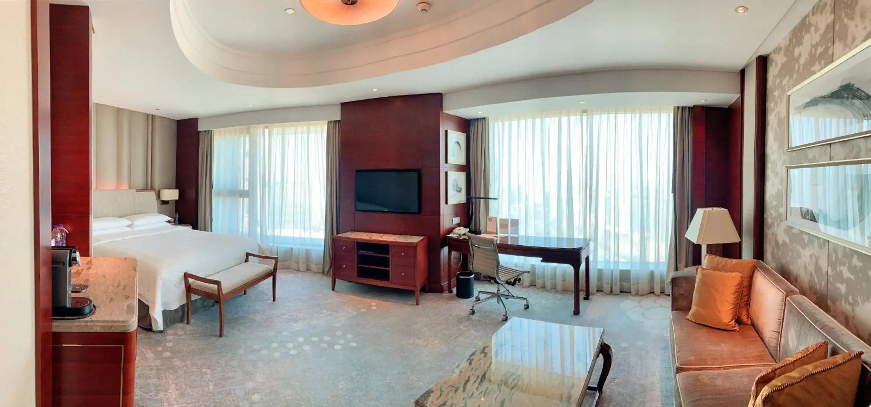 Photo of the whole room, Seating Area in Shangri-La Nanchang