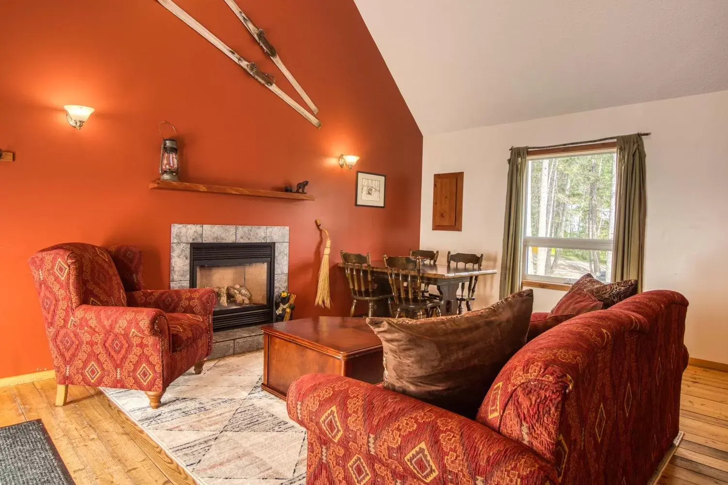 Living room, Seating Area in Timbers Resort