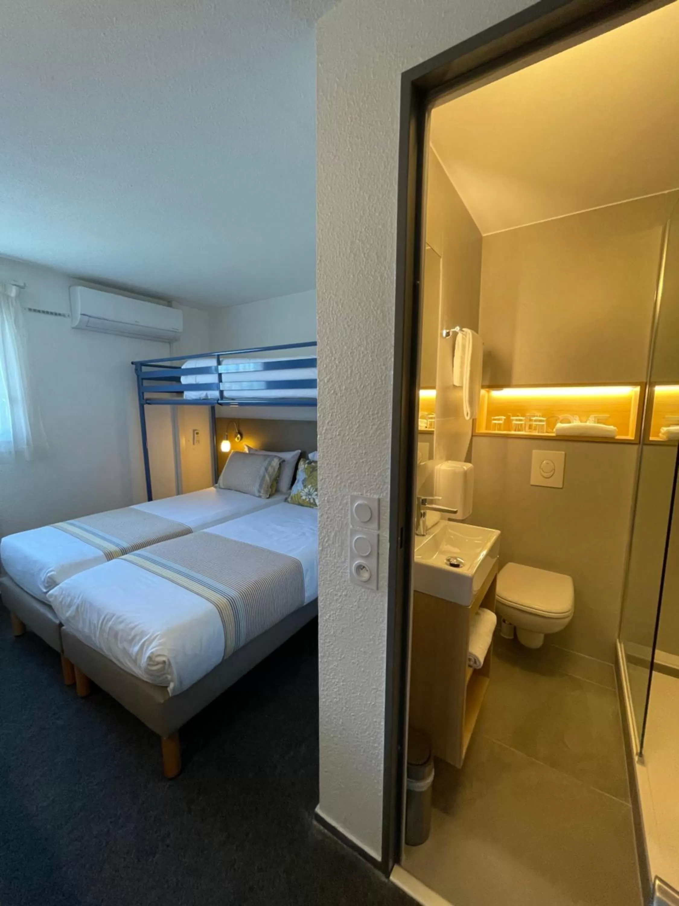 Bed in FastHôtel Biarritz Bidart Côte-Basque - Un hôtel FH Collection