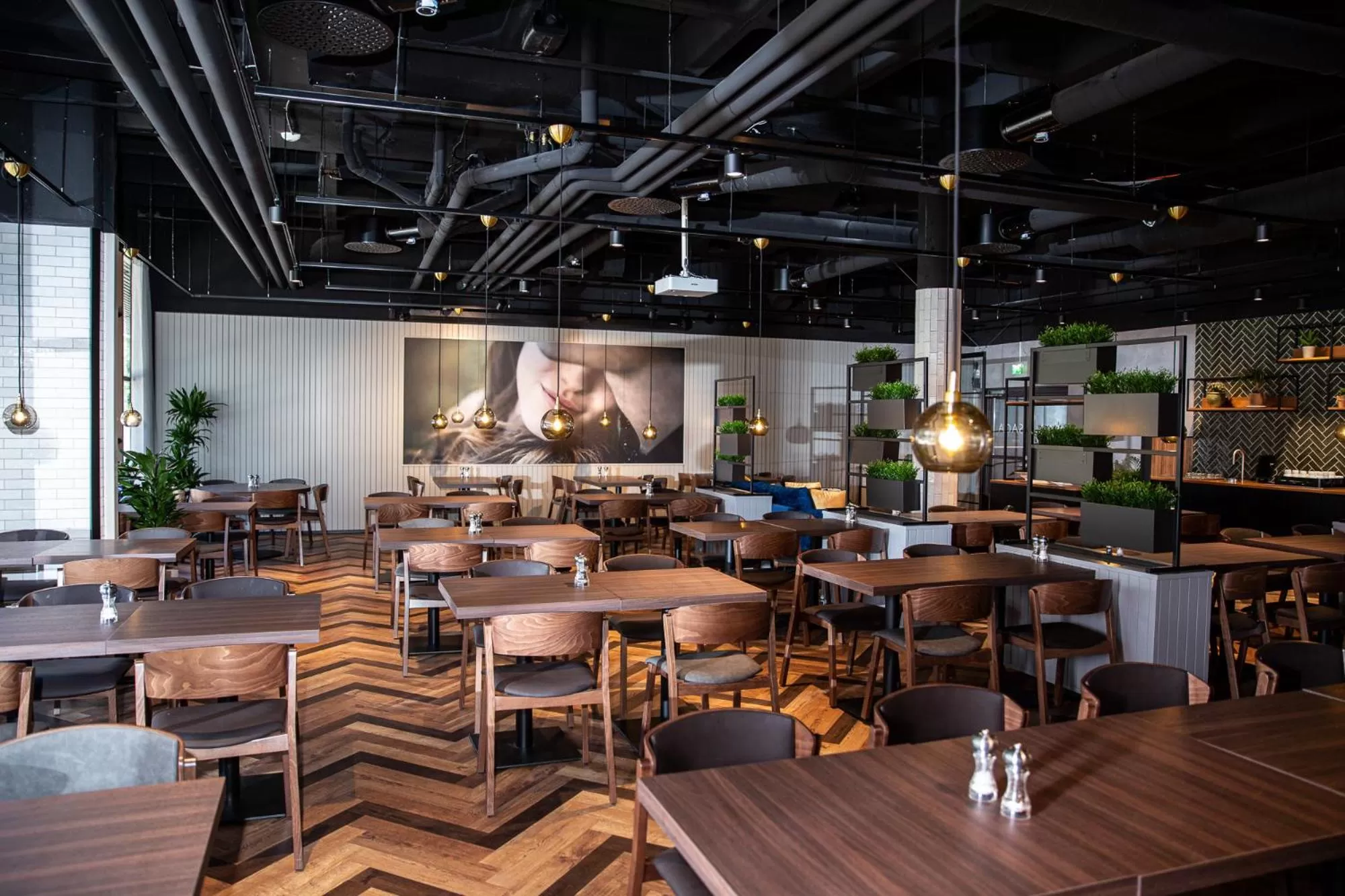 Restaurant/places to eat in Original Sokos Hotel Lappee