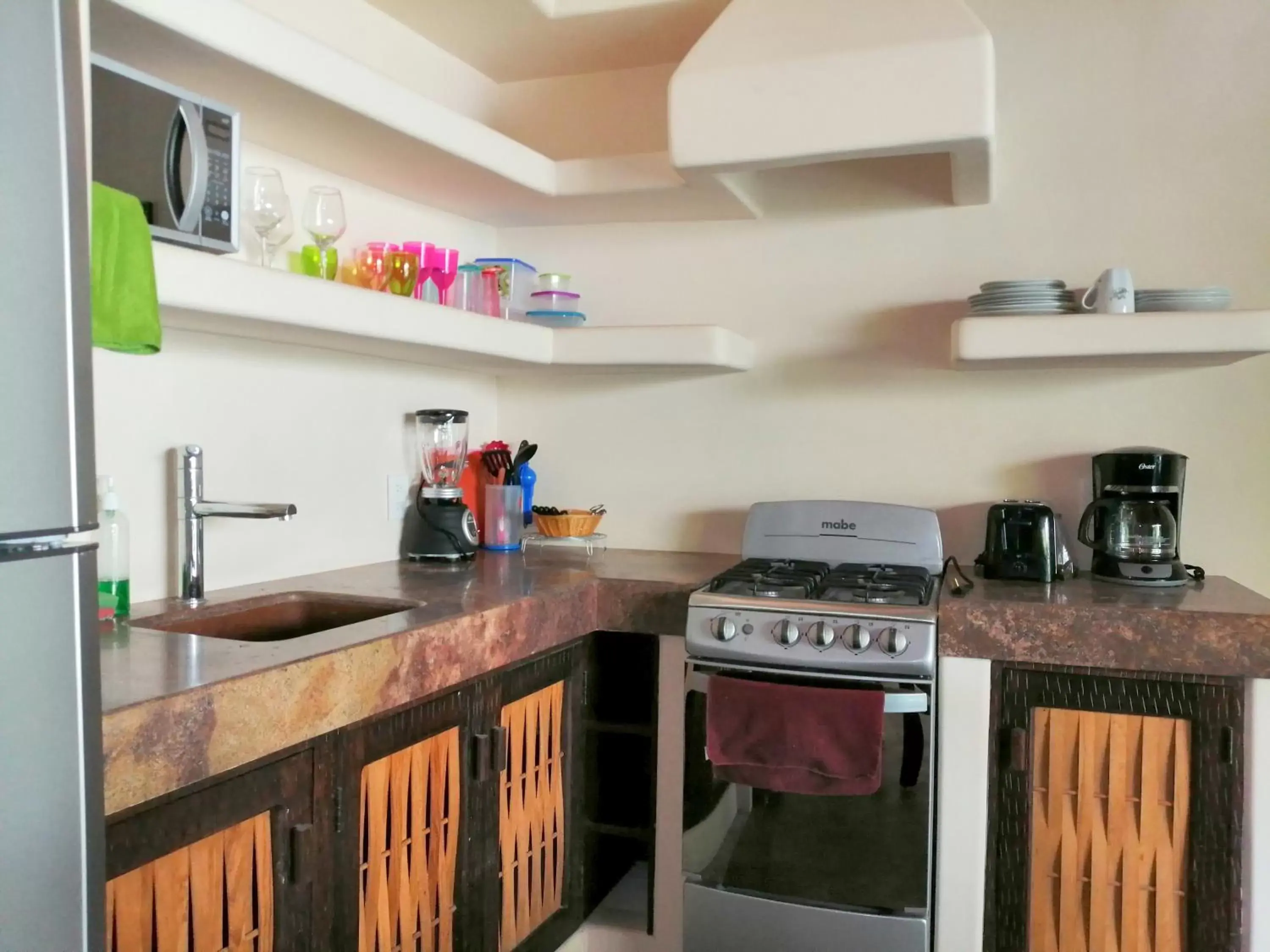 Kitchen/Kitchenette in Ceiba Studios