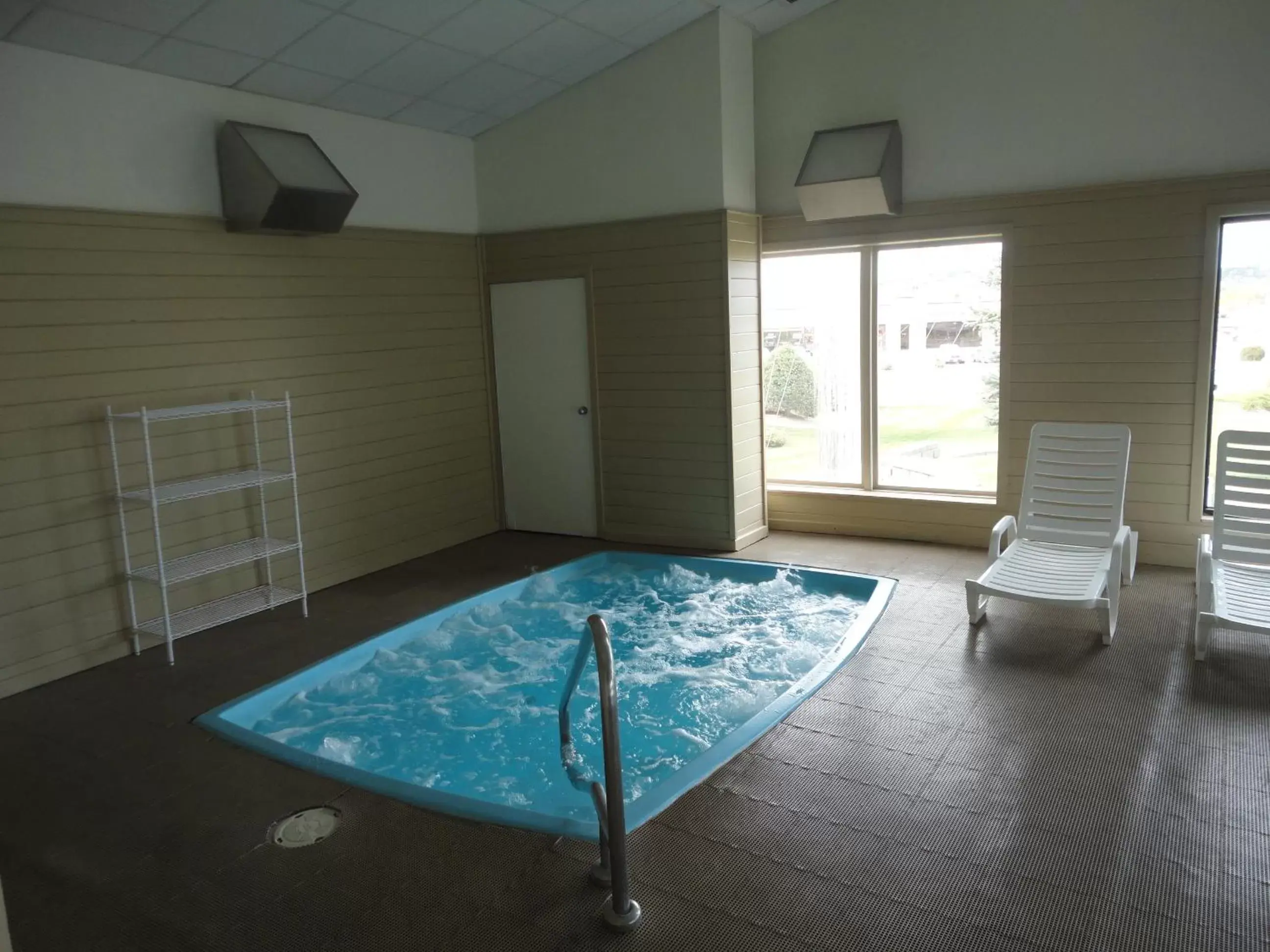 Swimming Pool in Days Inn by Wyndham Rapid City