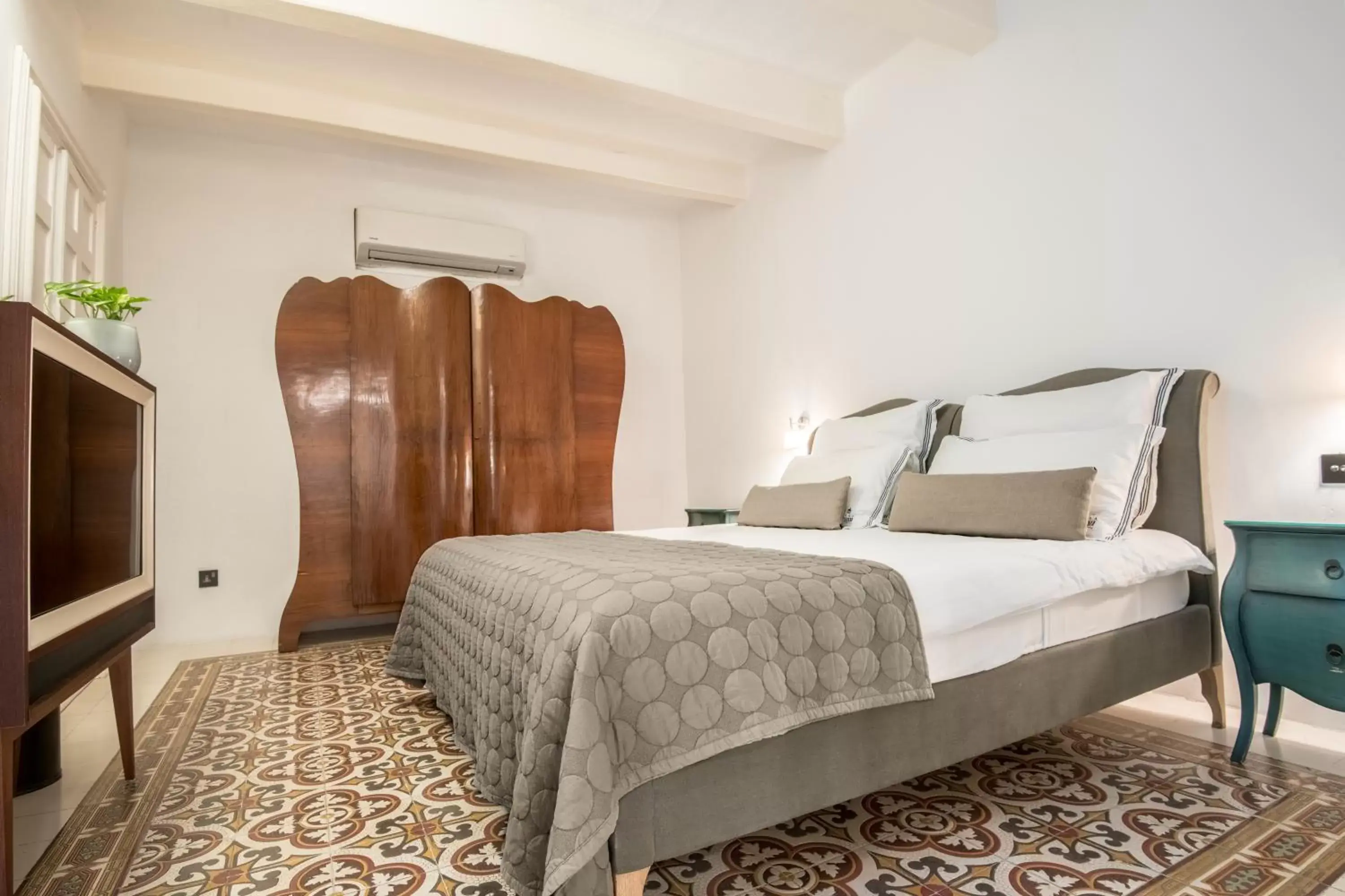 Bed in Casa Ellul - Small Luxury Hotels of the World