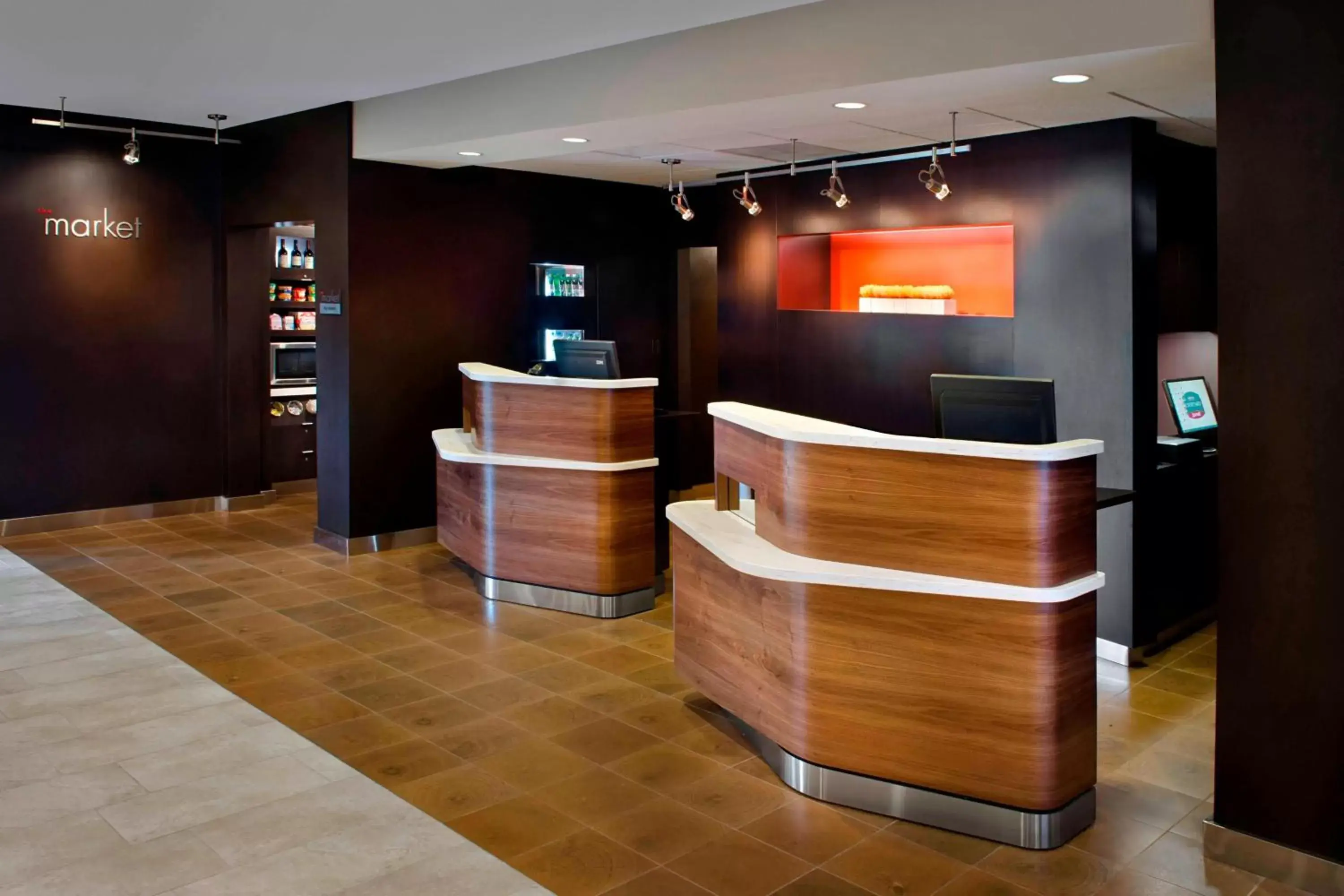 Lobby or reception, Lobby/Reception in Courtyard By Marriott Hartford Windsor Airport