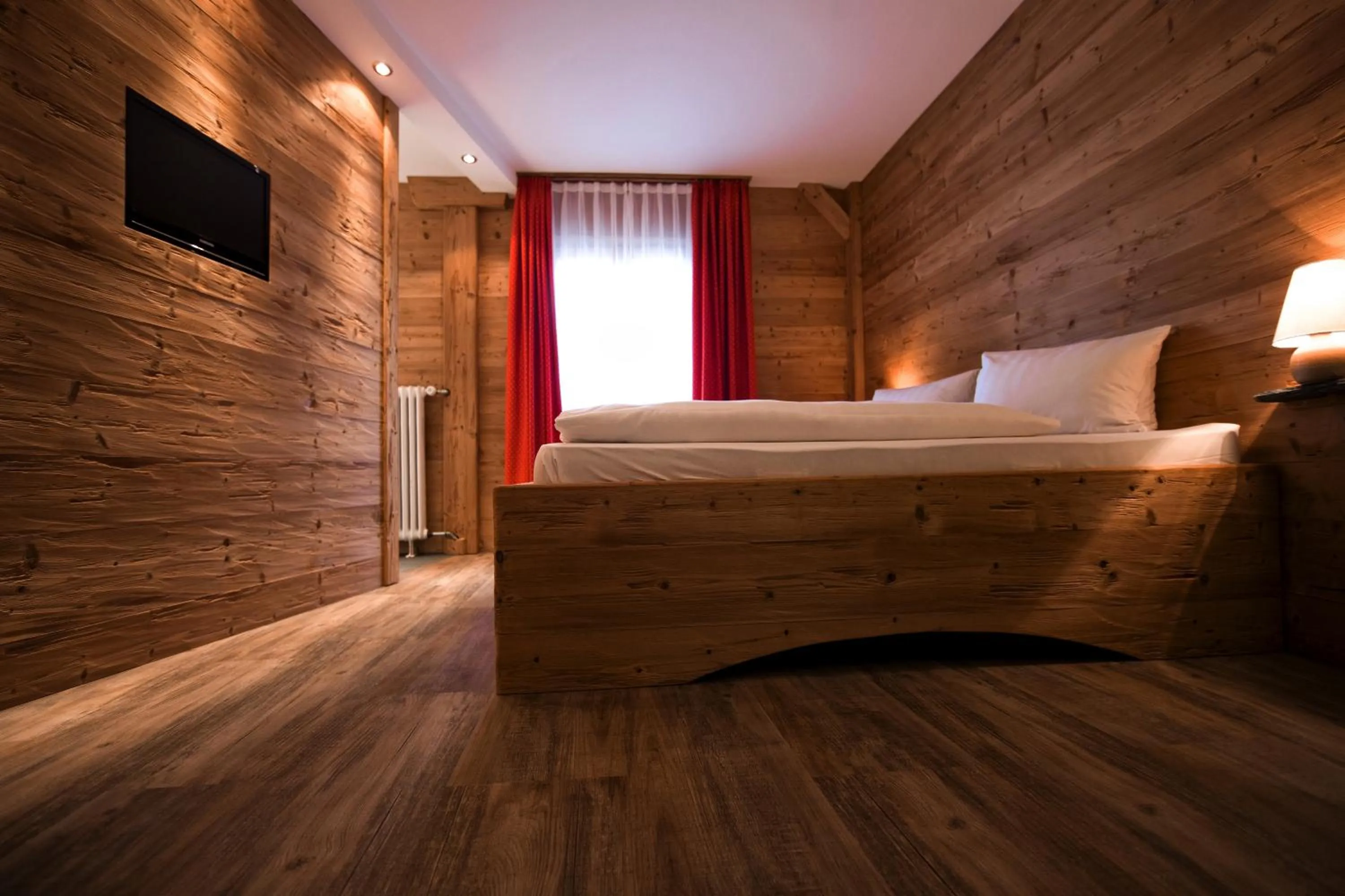 Photo of the whole room, Bed in Arosa Vetter Hotel
